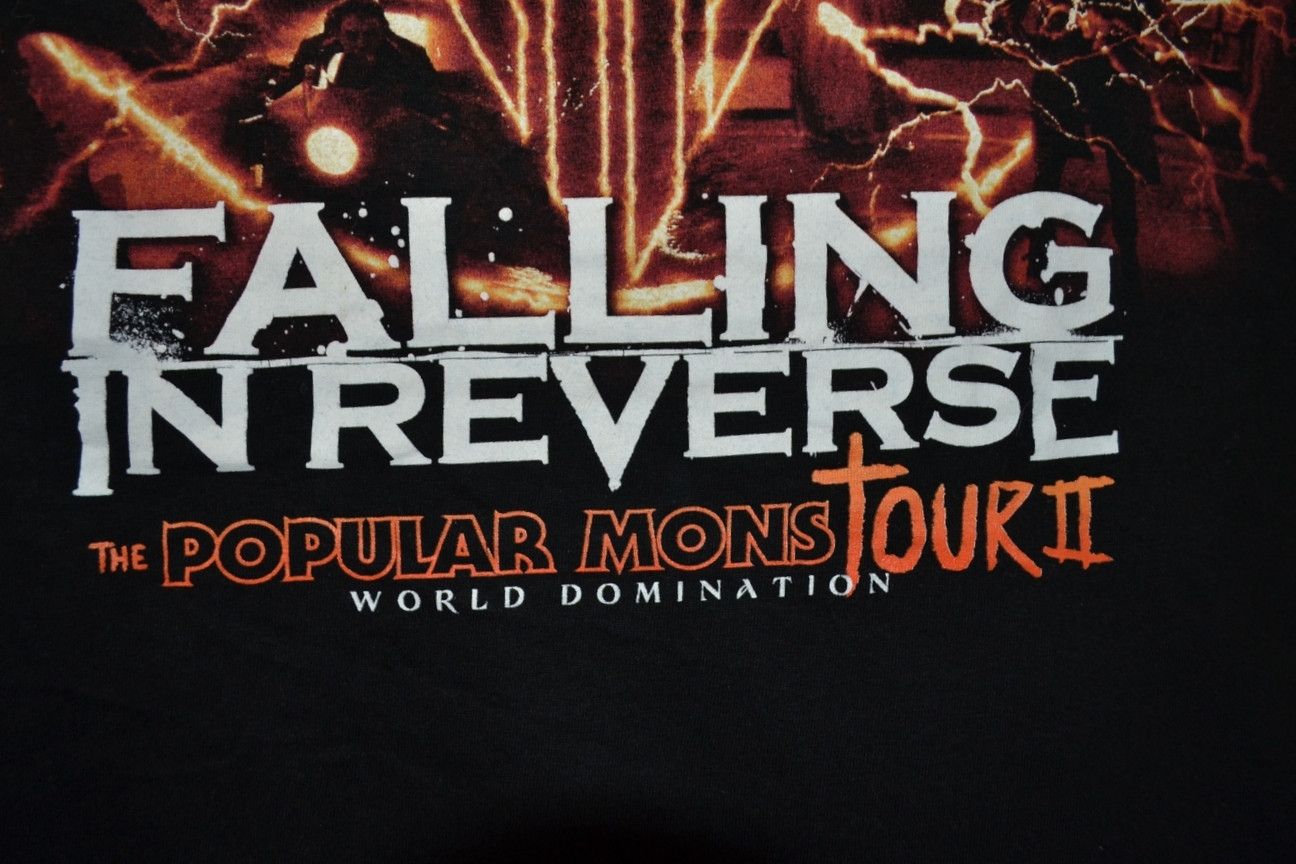 Band Tees Falling in Reverse The Popular MonsTOUR II USA tee XL Size US XL / EU 56 / 4 - 10 Thumbnail