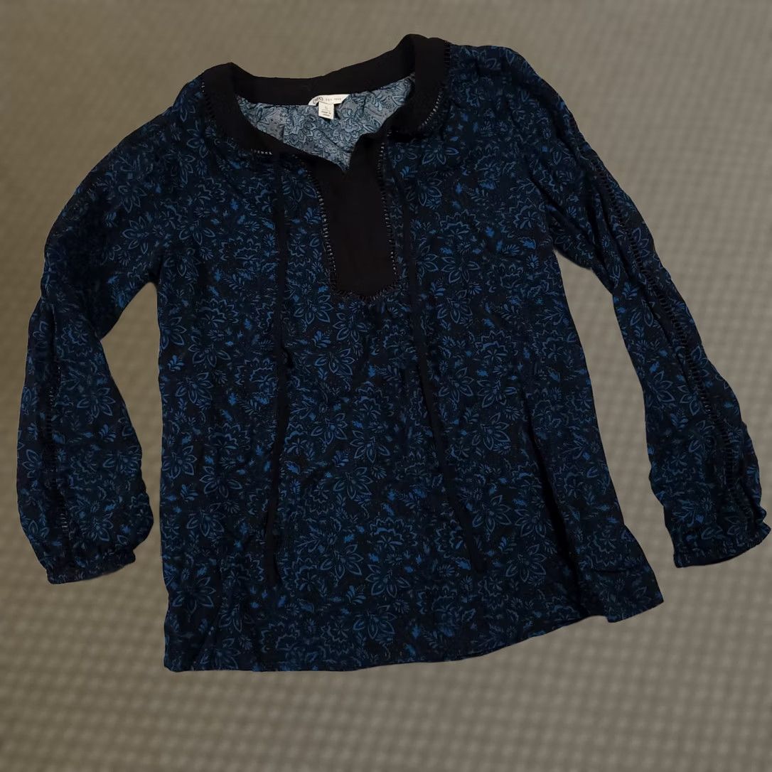 Vintage Cato Shirt Women's Small Blue Floral Long Balloon Sleeve V Neck Tunic Boho Size S / US 4 / IT 40 - 1 Thumbnail