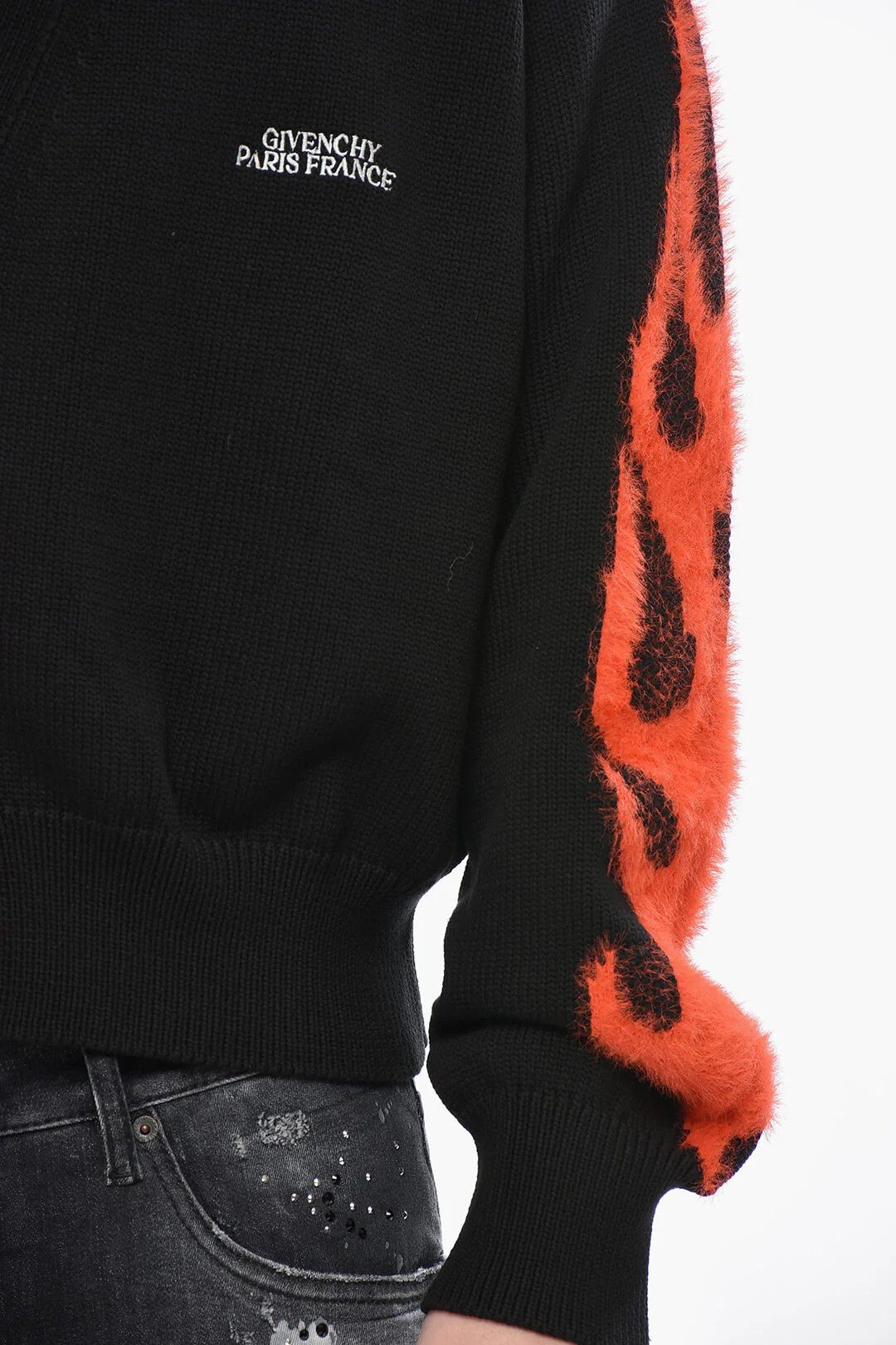 Givenchy og1mm0326 Cotton-Blend Cardigan in Black Size US XL / EU 56 / 4 - 3 Thumbnail