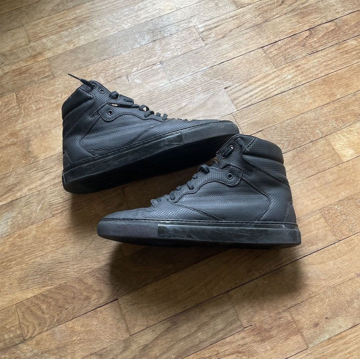 【バレンシアガ】 Trainers - Hi-Tops スニーカー Men's Balenciaga High Tops | Grailed