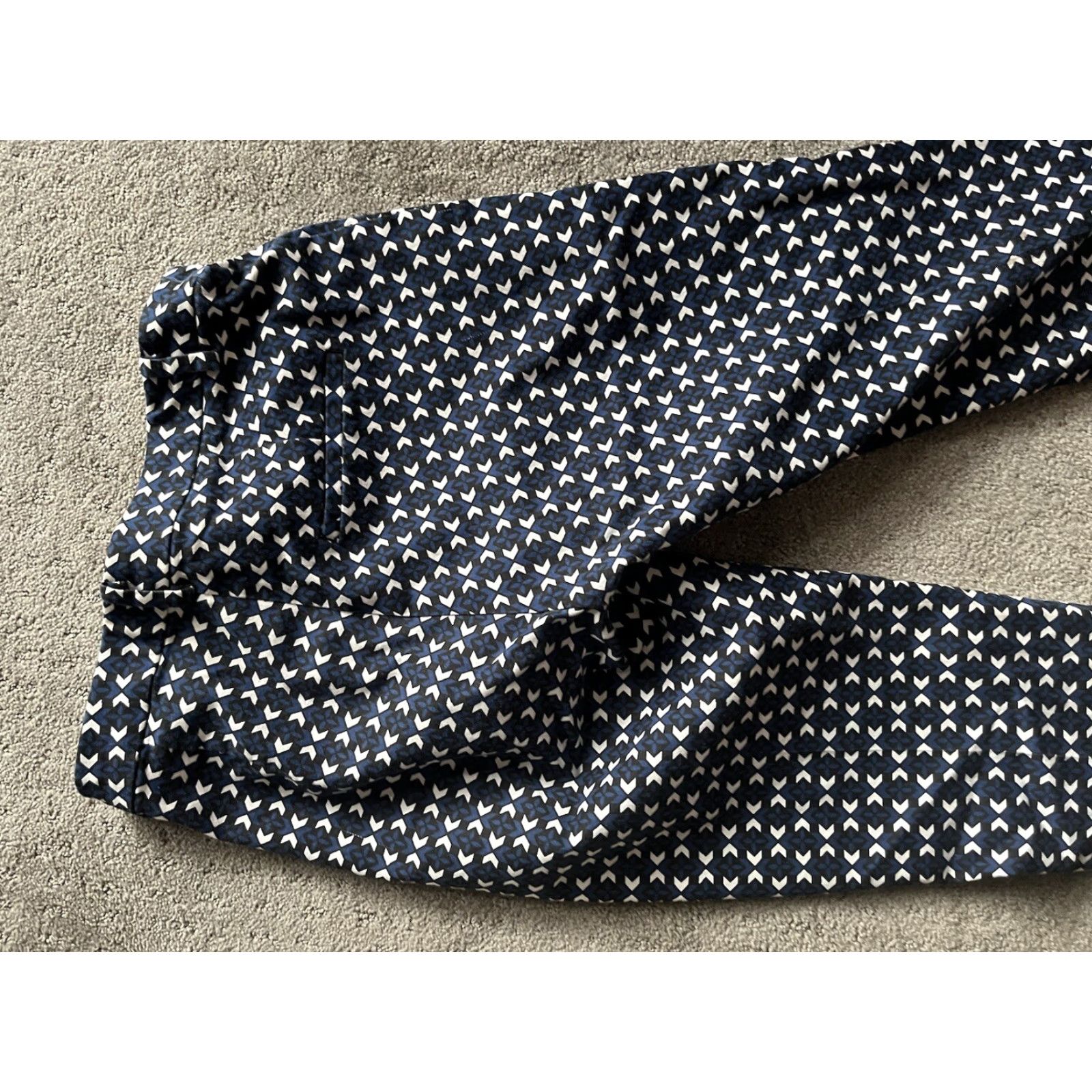H&M H&M Women's Blue Graphic Pants Size 8 Regular Dress Pants Women Blue 8 Size 30" / US 8 / IT 44 - 4 Thumbnail