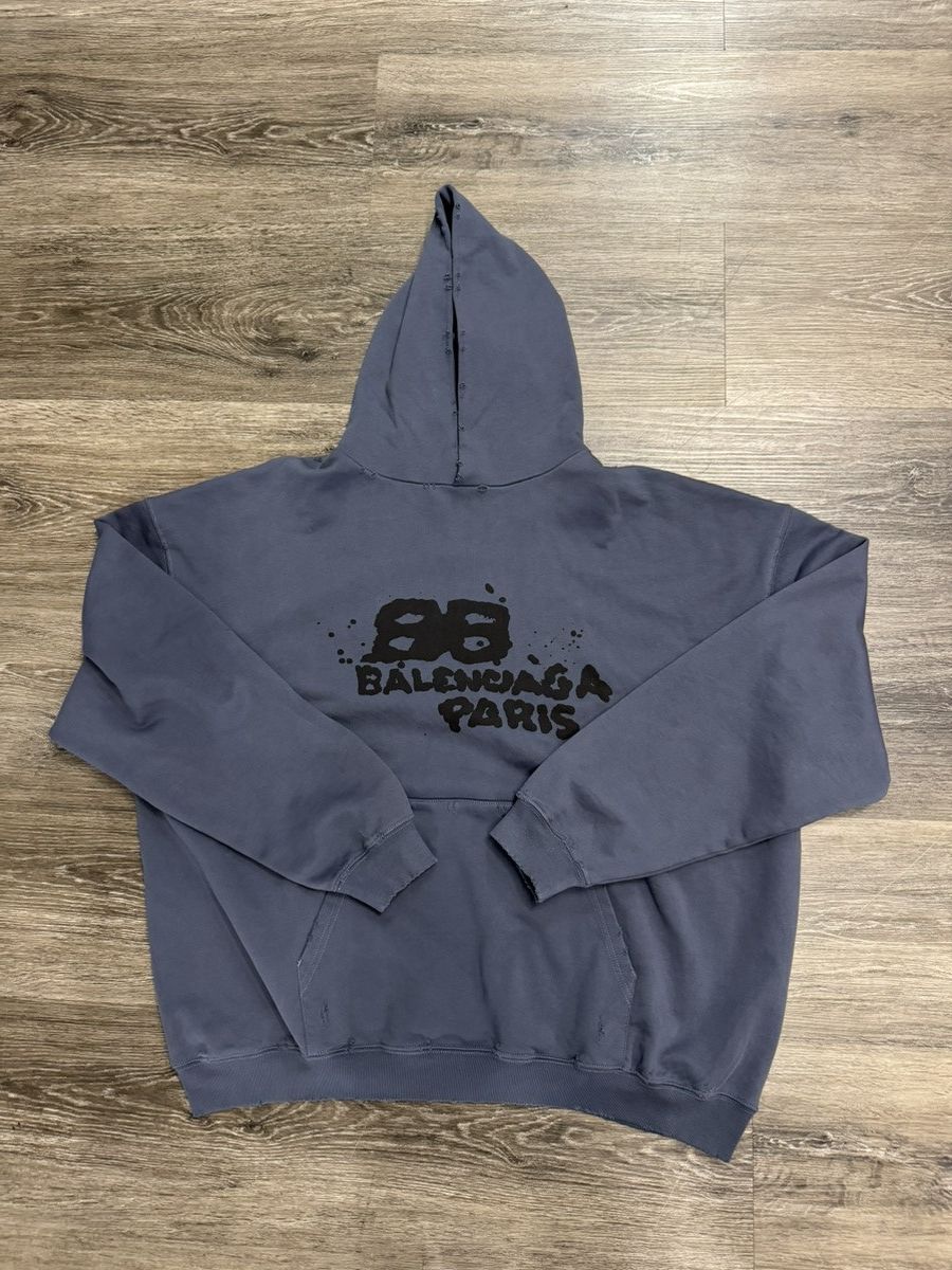 Balenciaga Balenciaga BB Spray Hoodie Size US XXS / EU 40 - 1 Thumbnail