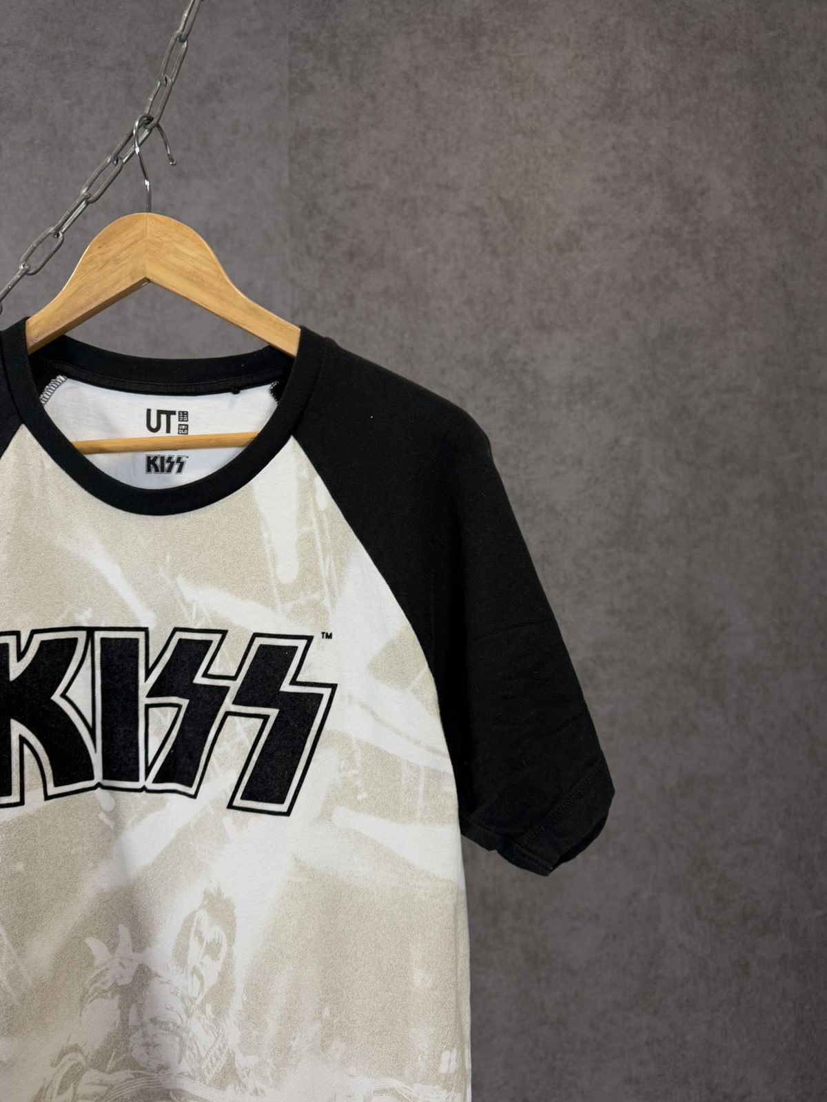 KISS Kiss x Uniqlo overprinted rock band tee Size US M / EU 48-50 / 2 - 2 Thumbnail