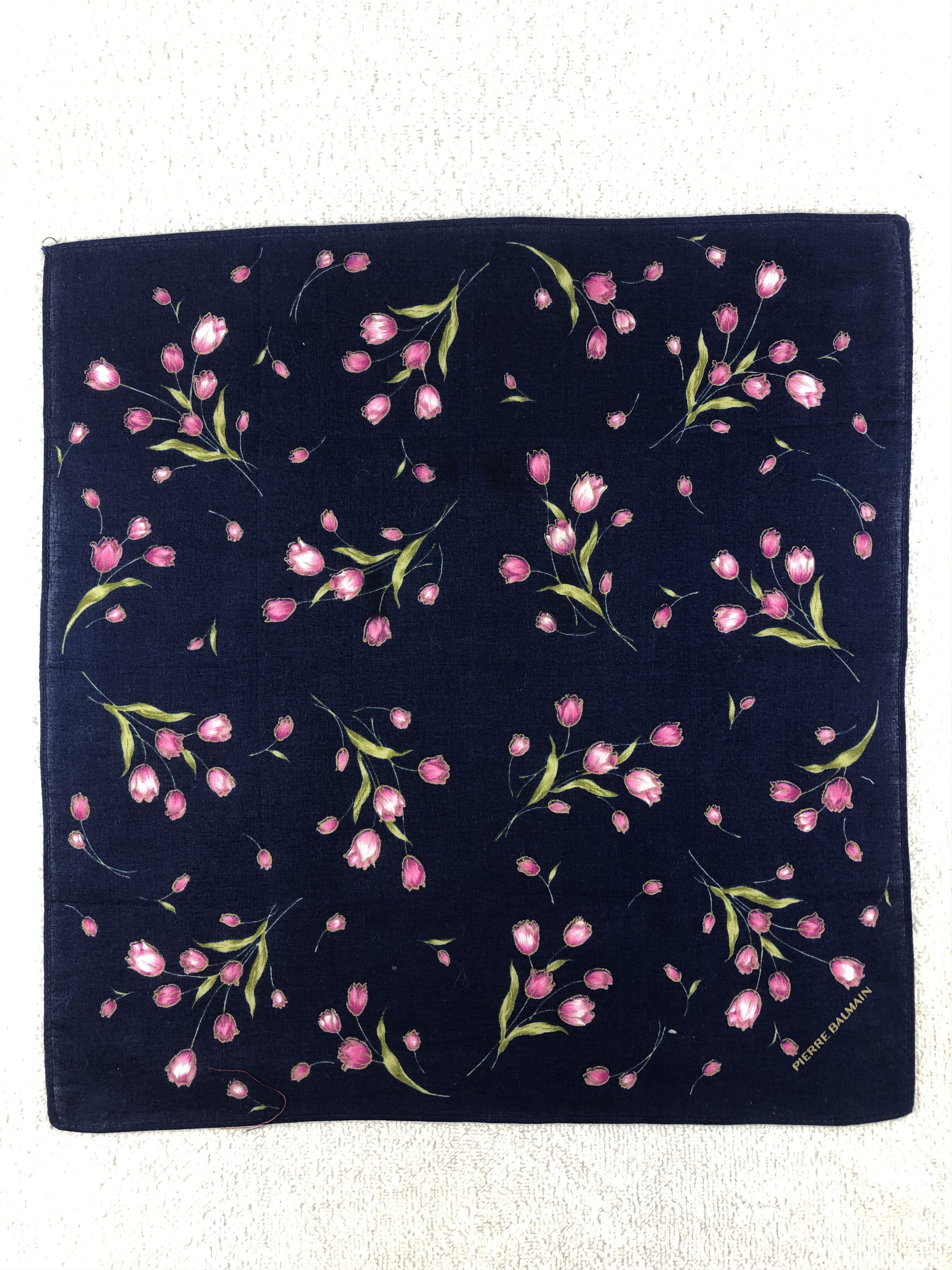 Pierre Balmain Pierre Balmain Handkerchief / Bandana / Neckerchief Size ONE SIZE - 3 Thumbnail
