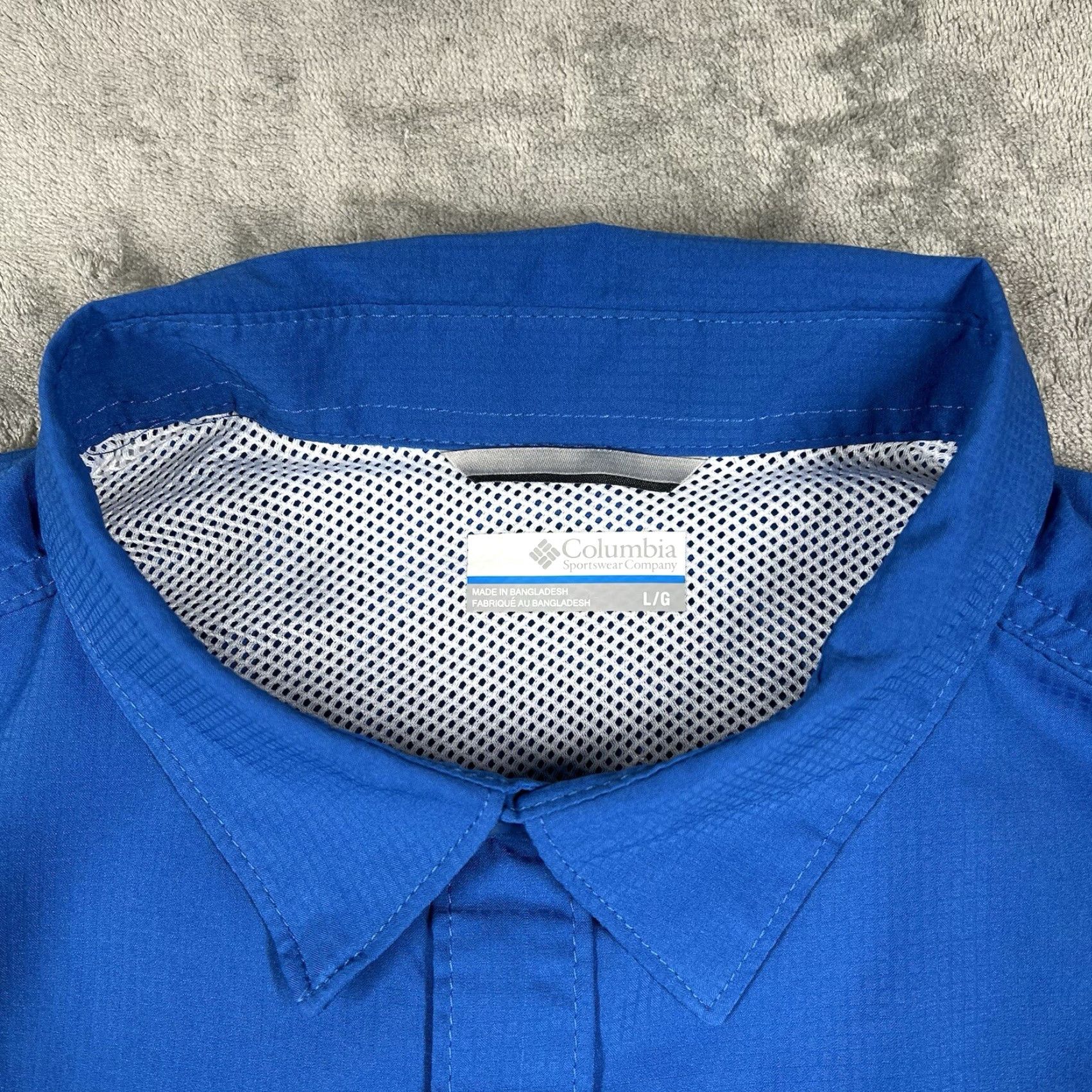 Vintage Columbia Shirt PFG Mens L Blue Omni-Wick Shield Short Sleeve Button-Up Size US L / EU 52-54 / 3 - 7 Thumbnail