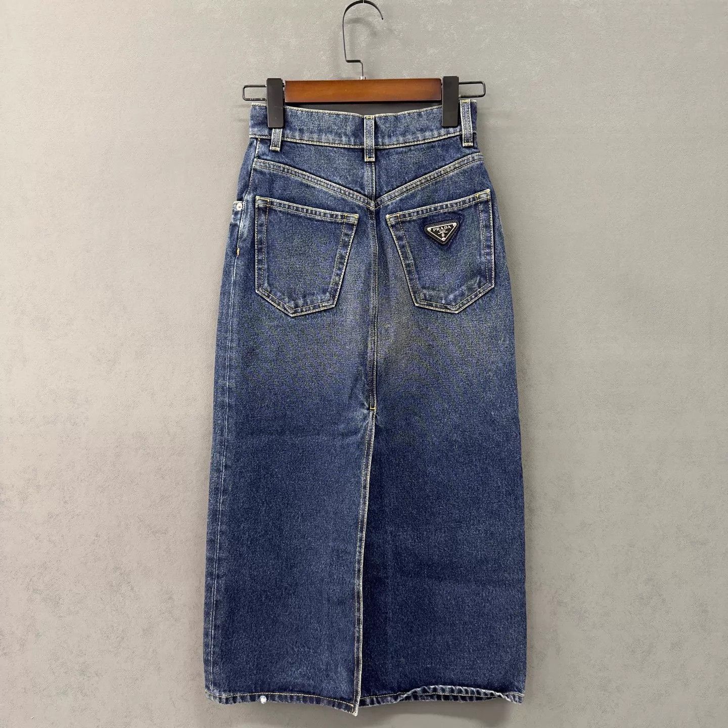 Prada PRADA mid solid denim midi skirt 36 New with tags Size 25" / US 0 / IT 36 - 2 Thumbnail