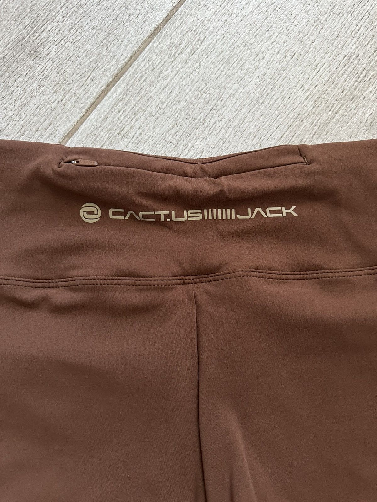 Nike × Travis Scott Cactus Jack by Travis Scott x Nike NRG BH Women’s Shorts Size 30" / US 8 / IT 44 - 9 Thumbnail