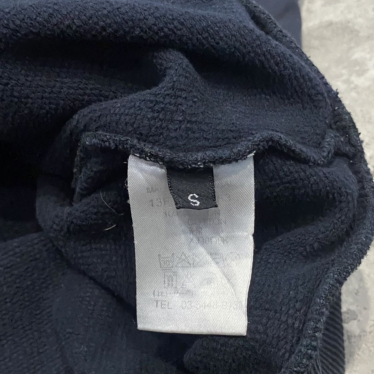 Givenchy Givenchy Pattern Black Crewneck Size US S / EU 44-46 / 1 - 2 Thumbnail