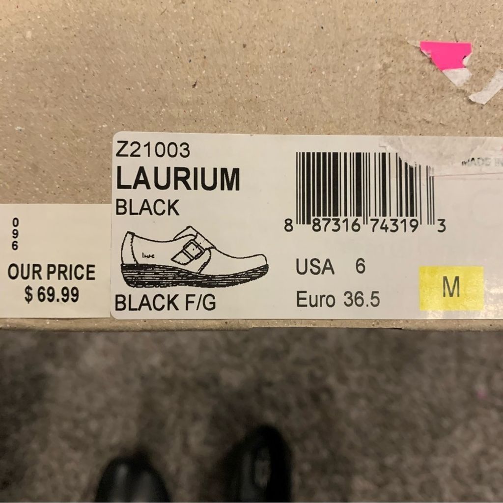 Born Women’s BOC Clogs Size US 6 / IT 36 - 8 Thumbnail