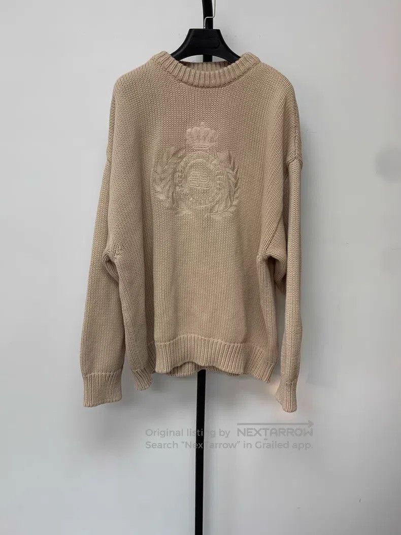 Balenciaga Balenciaga Solid Color Logo Pattern Long Sleeve Crew Neck Size US M / EU 48-50 / 2 - 1 Thumbnail