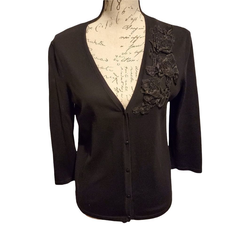 Jones New York Jones New York Signature Sz Sm Ladies Black Button Down Card Size S / US 4 / IT 40 - 1 Thumbnail
