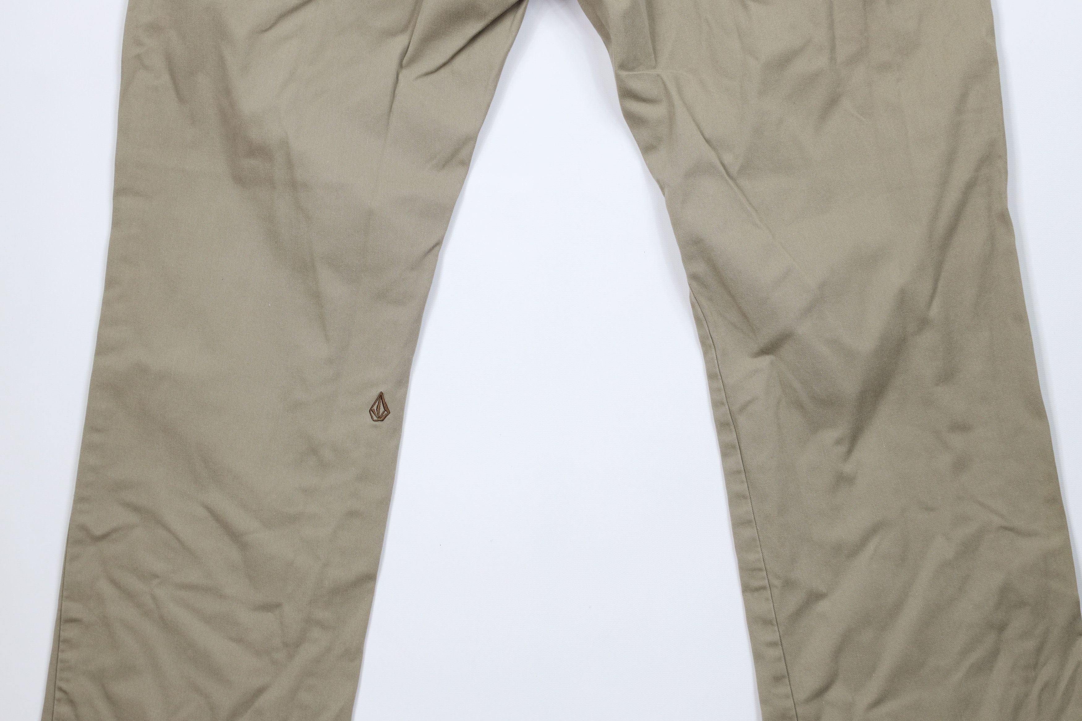 Volcom Vintage Volcom Stone Spell Out Skateboard Chino Pants Size US 38 / EU 54 - 12 Thumbnail