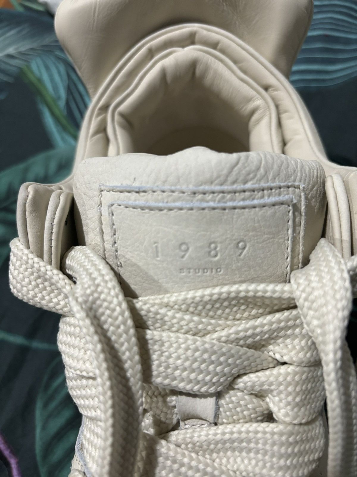 1989 STUDIO Skate Low V-2 White 1989 STUDIO Size US 10 / EU 43 - 6 Thumbnail