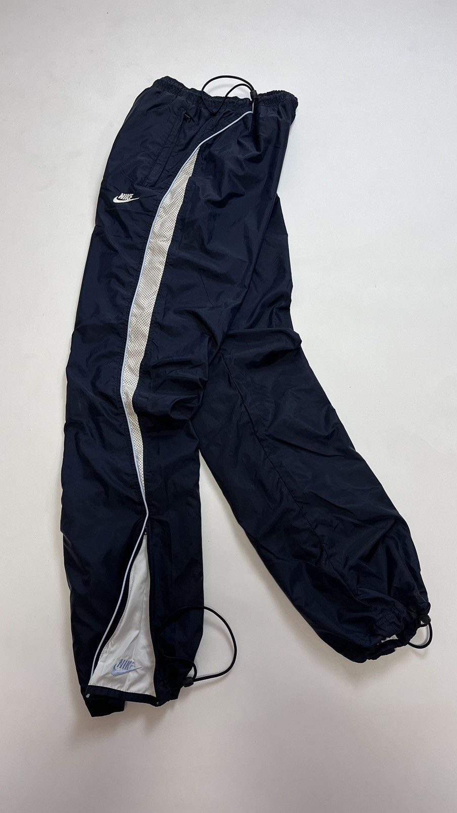 Nike Nike vintage track pants S size tightening Size US 30 / EU 46 - 1 Thumbnail