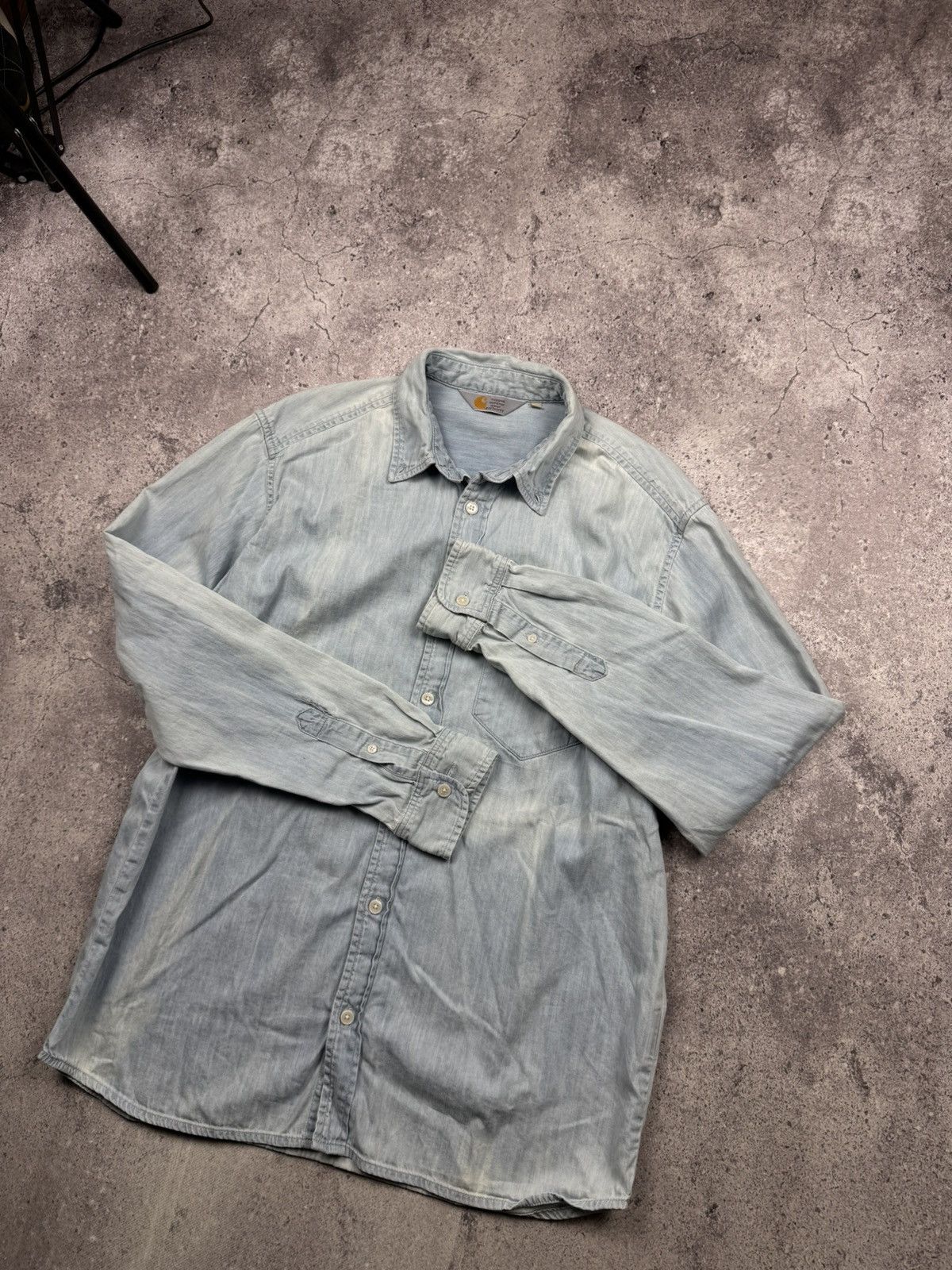 Carhartt Vintage Carhartt Y2K Distressed Faded Denim Shirt Japanesse Size US L / EU 52-54 / 3 - 9 Thumbnail