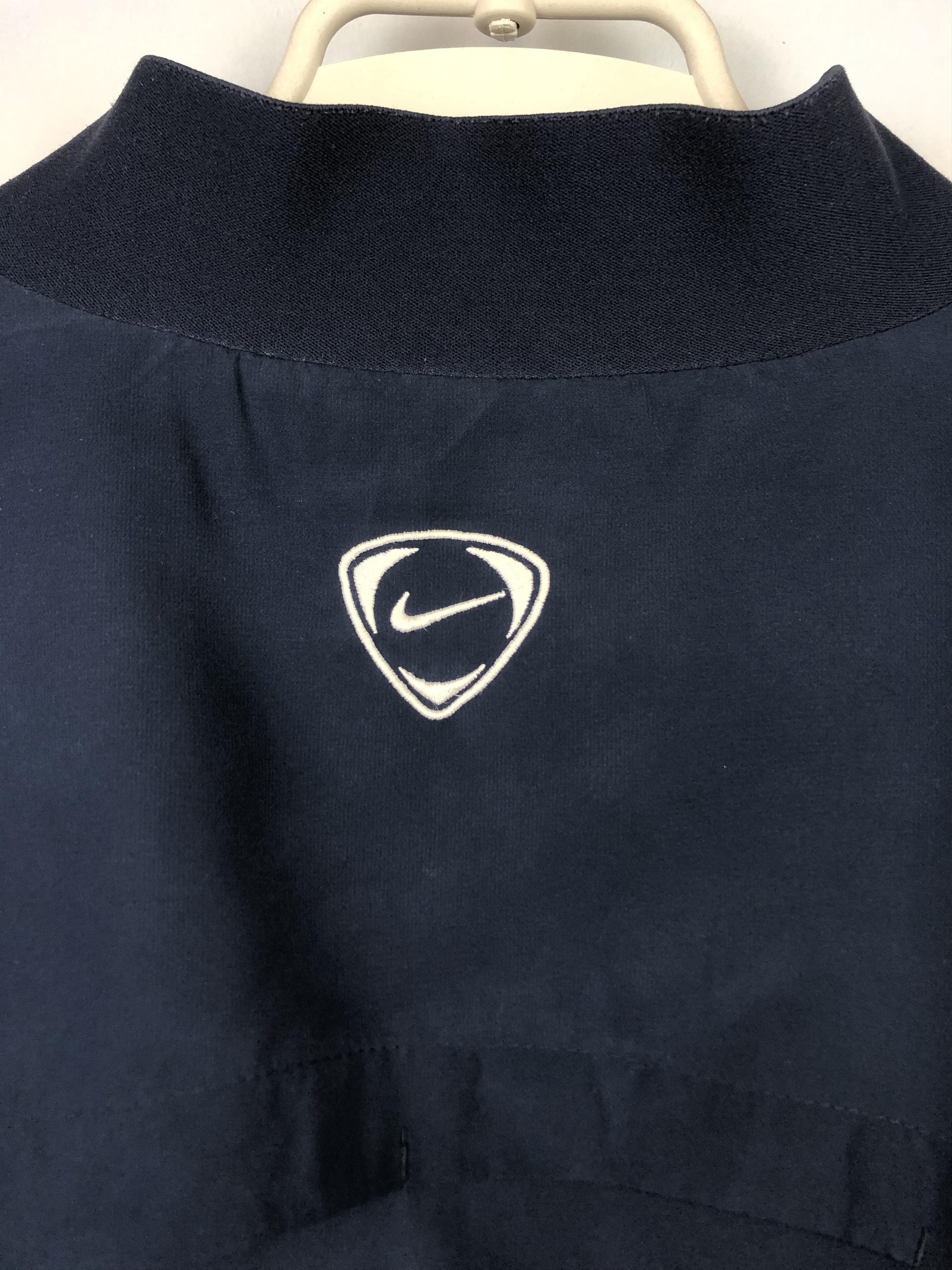 Nike Vintage Nike Arsenal Football Jacket Soccer Track Top Mens Size US XL / EU 56 / 4 - 12 Thumbnail