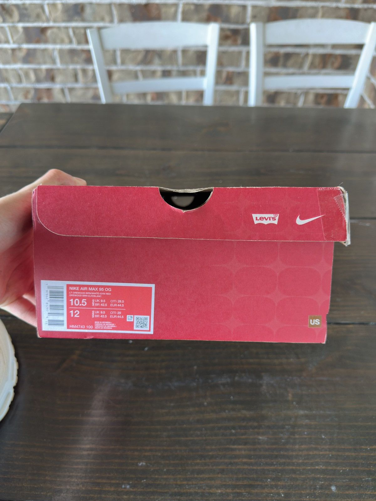 Levi's × Nike Levi’s x Nike Air Max 95 White Size US 10.5 / EU 43-44 - 13 Thumbnail