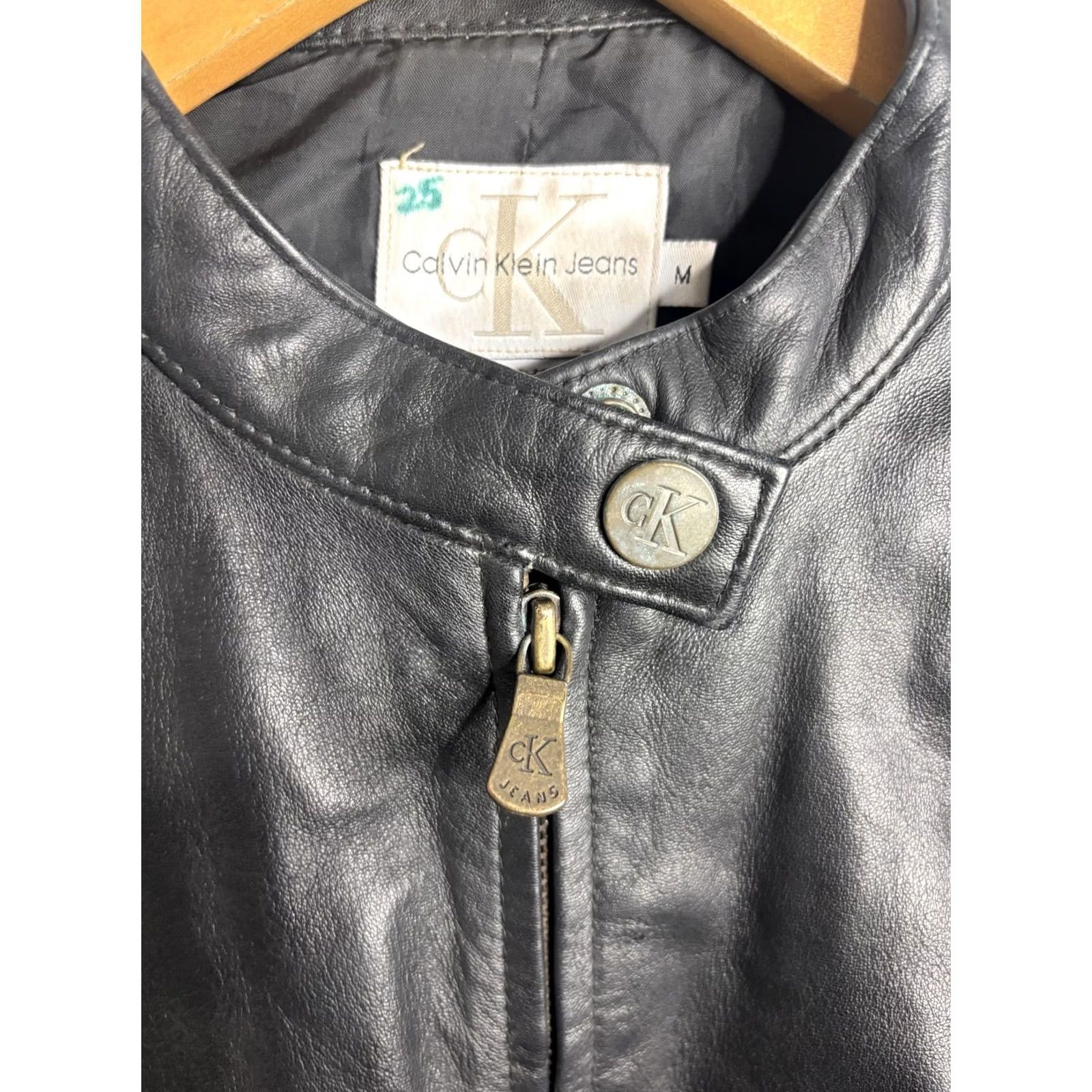 Vintage Calvin Klein Jeans Jacket Womens Medium Black Leather Moto Full Zip Biker Collar Size 32" / US 10 / IT 46 - 3 Thumbnail