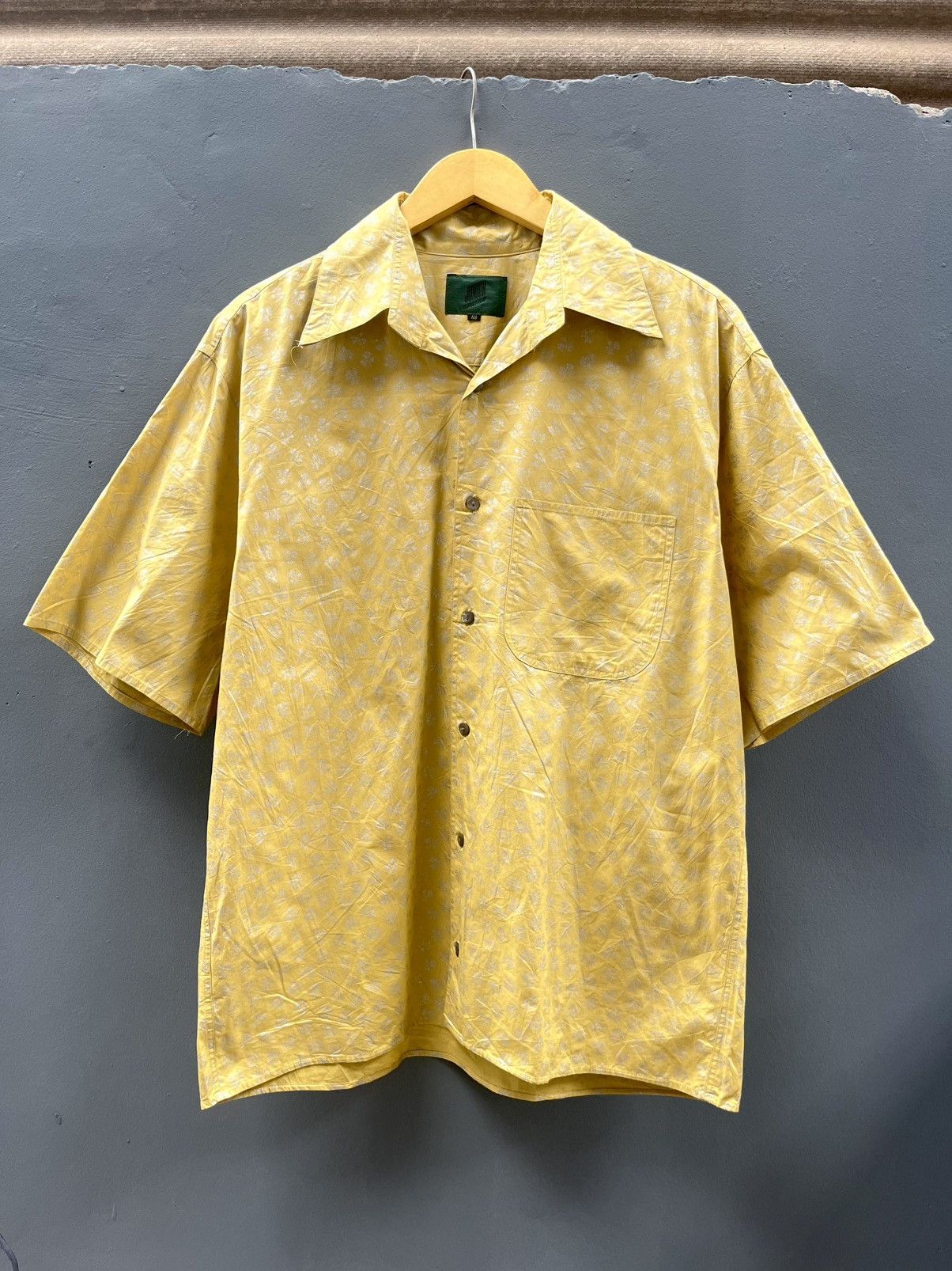 Gaultier Homme Objet 90s Junior Gaultier Collar Shirt Full Print flowers Size US L / EU 52-54 / 3 - 1 Thumbnail