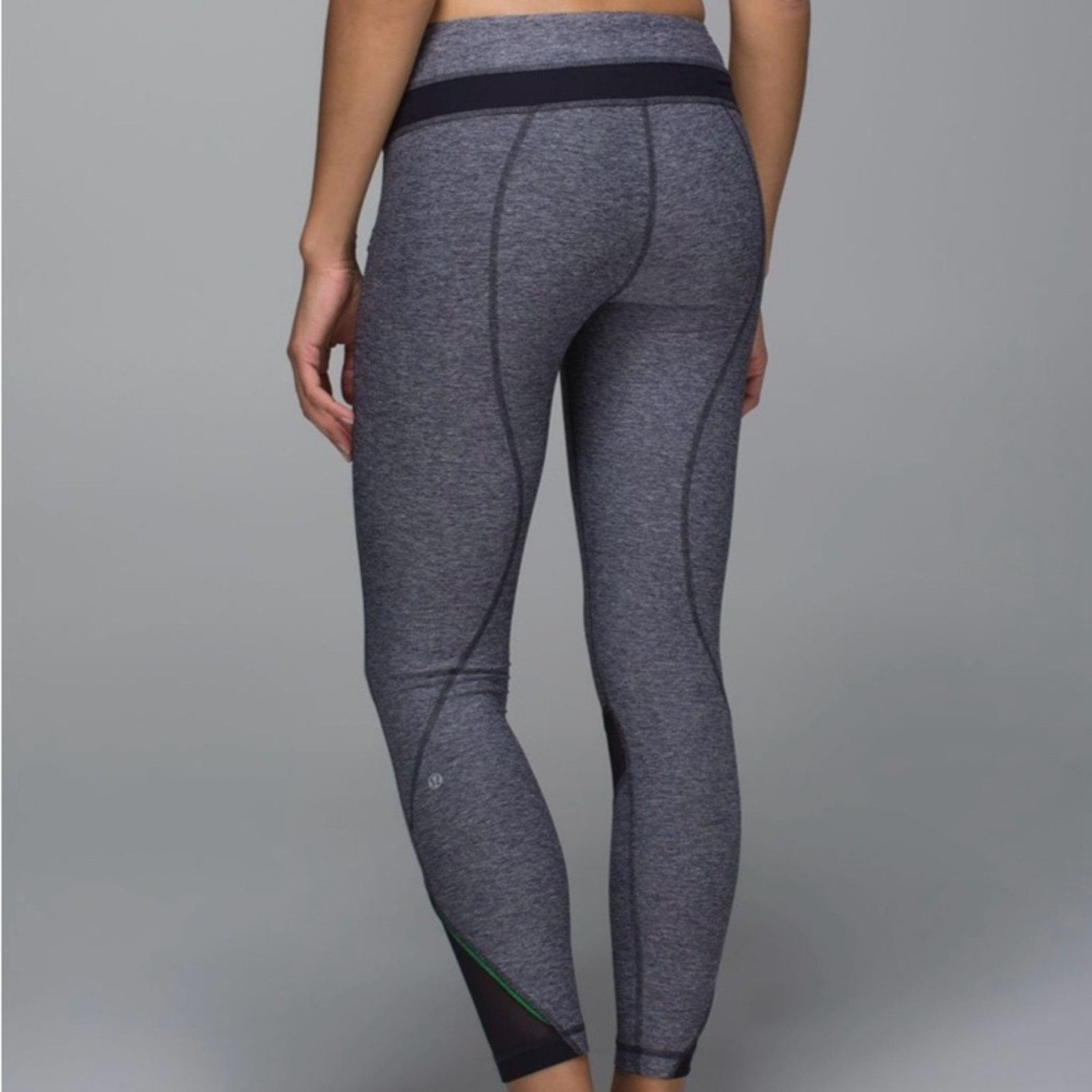 Lululemon Lululemon Inspire Tight II (Mesh) in Heathered Naval Blue 8 Size 30" / US 8 / IT 44 - 2 Thumbnail