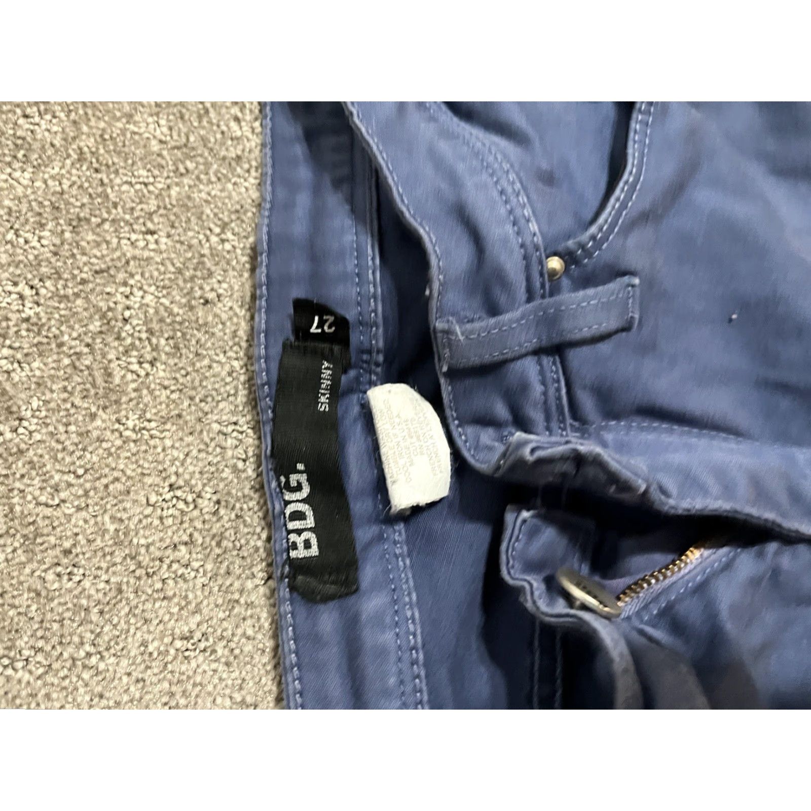 Bdg BDG Jeans Skinny Denim Womens Mid Rise Pockets Size 27 Blue 29 Inseam 30 Waist Cotton Blend Front Button Zip N/A Vintage No Size 27" / US 4 / IT 40 - 5 Thumbnail