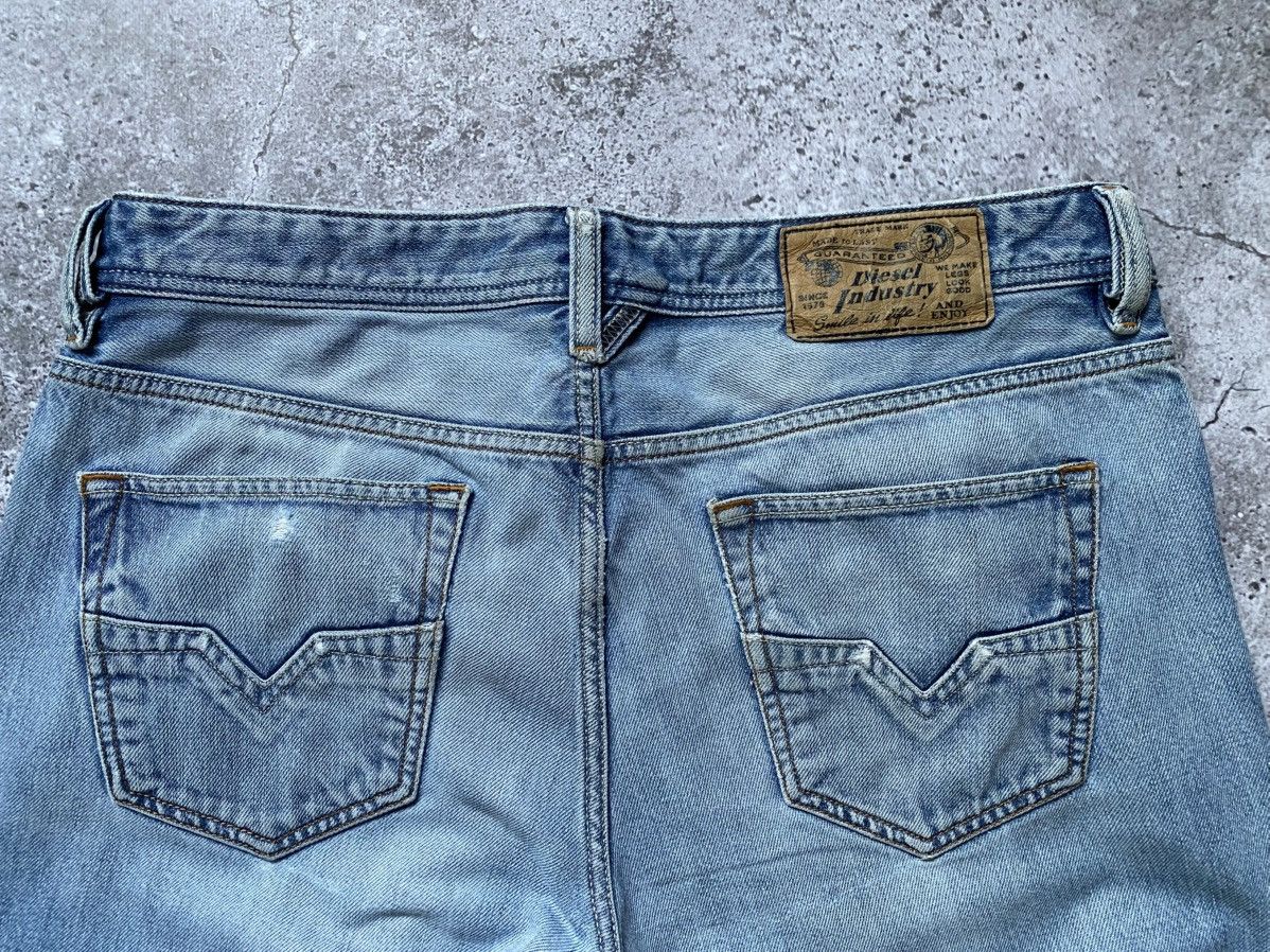 Diesel × If Six Was Nine × Japanese Brand 🔥VNTG Diesel Denim ashed baggy jeans Le Grand Bleu (L.G.B.) Size US 33 - 2 Thumbnail