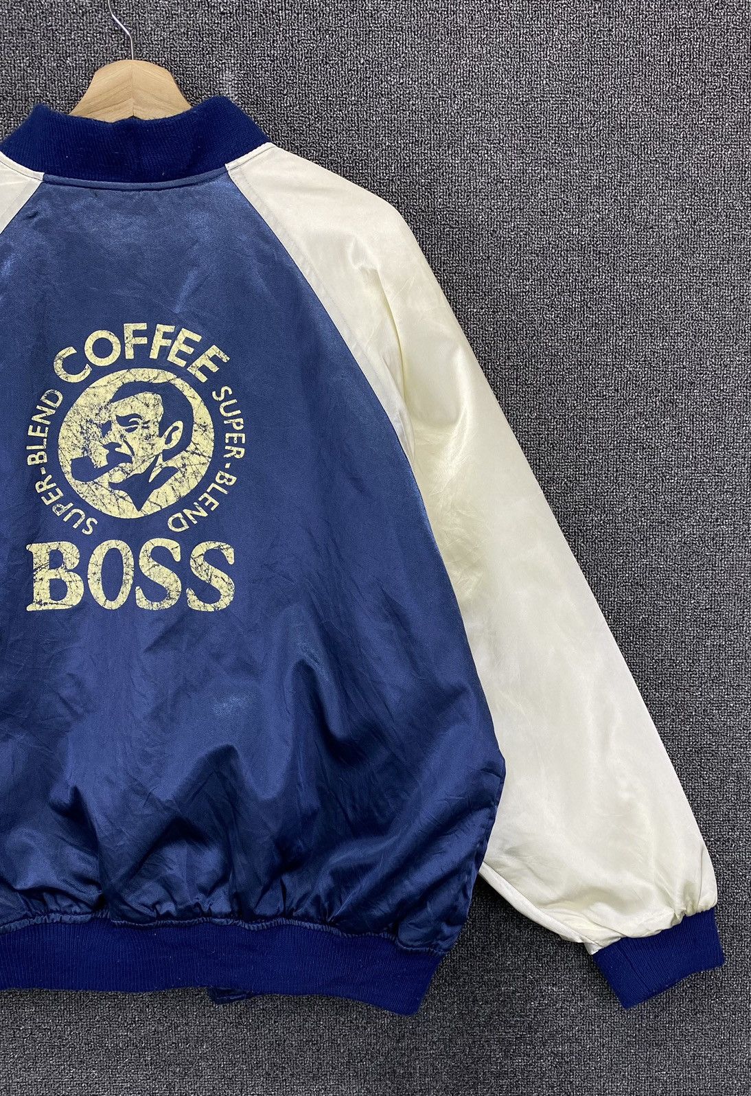 Japanese Brand Vintage Suntory Boss Coffee Logo Varsity Jacket Size US L / EU 52-54 / 3 - 4 Thumbnail