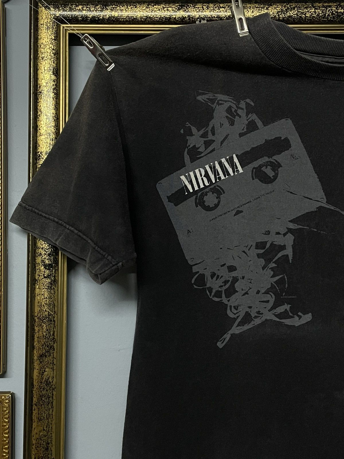 Band Tees Vintage Original Nirvana Casette Tape Grunge Sunfaded Tshirt Size US M / EU 48-50 / 2 - 4 Thumbnail