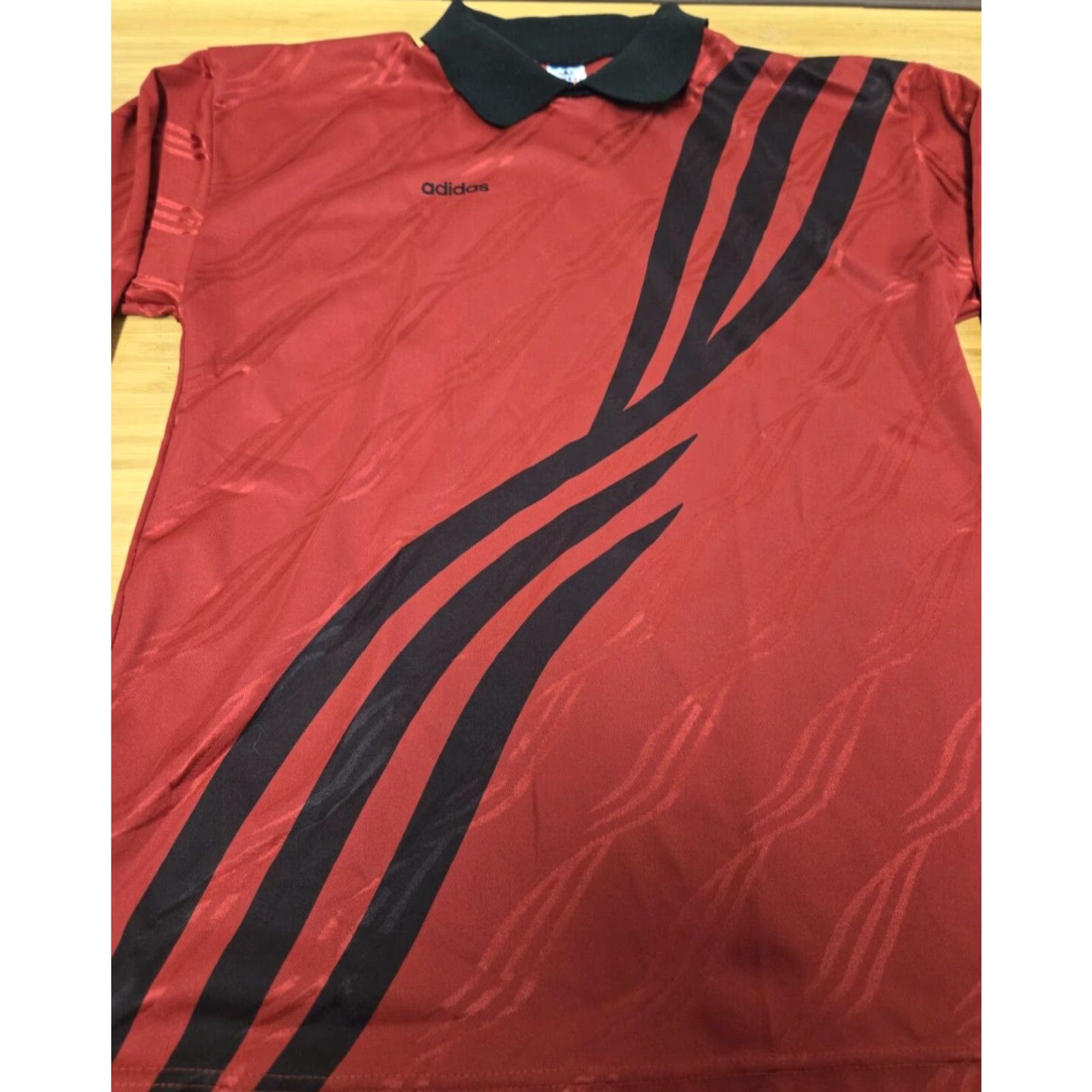 Adidas VINTAGE adidas Soccer Shirt Men M Red 90s Jersey Football Football Mens Medium Adidas Shirt Size US M / EU 48-50 / 2 - 3 Thumbnail