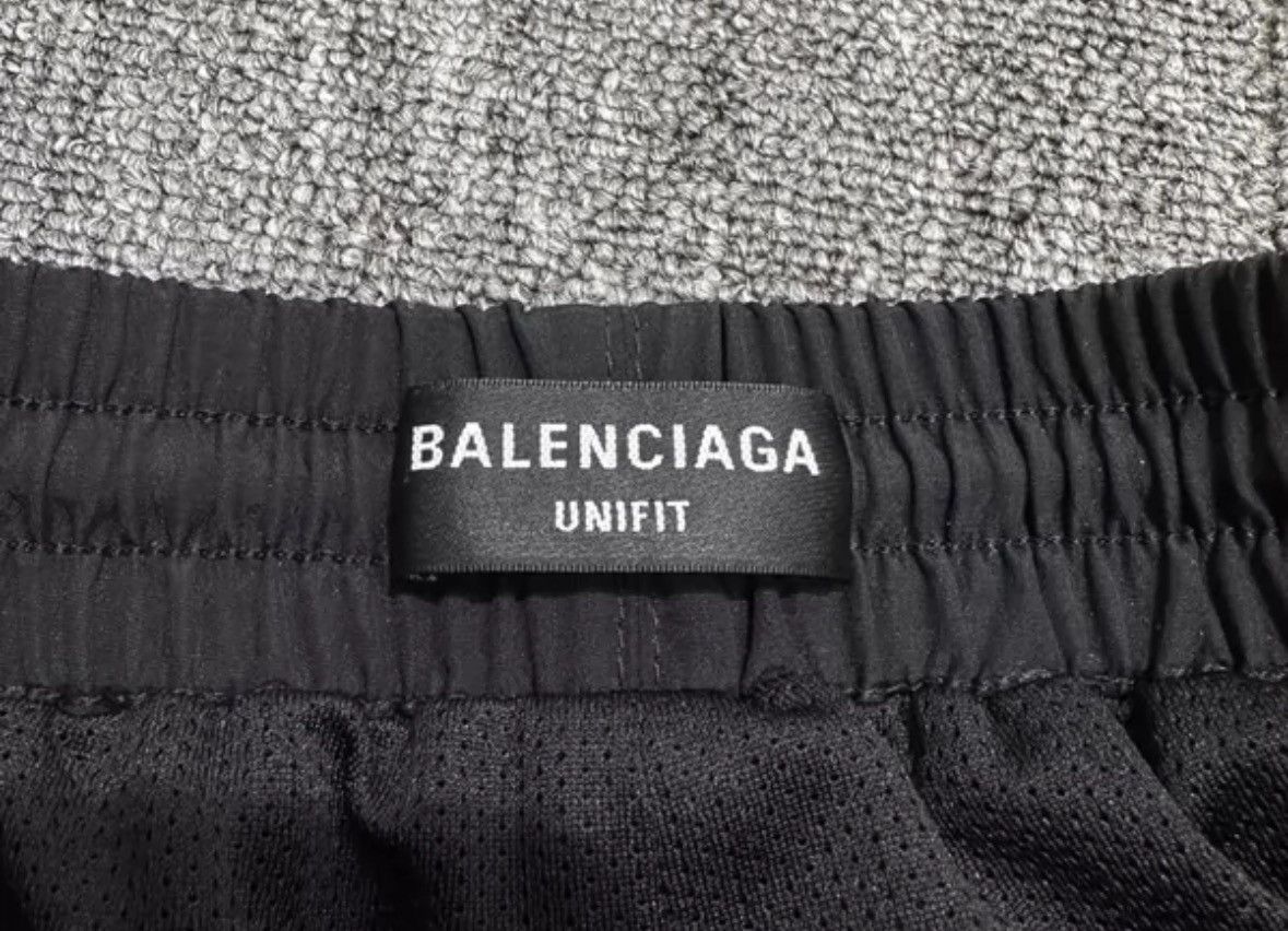 Balenciaga Balenciaga 3B Embroidered Nylon Sports Pants2412-Nextarrow Size US 29 - 3 Thumbnail