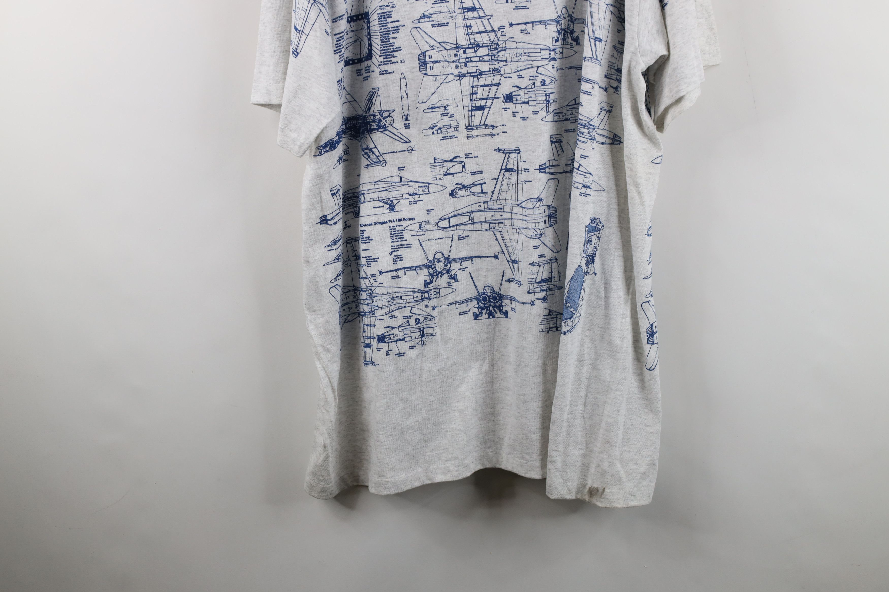 Vintage Vintage 90s F/A-18 War Jet Plane All Over Print T-Shirt USA Size US XXL / EU 58 / 5 - 15 Thumbnail
