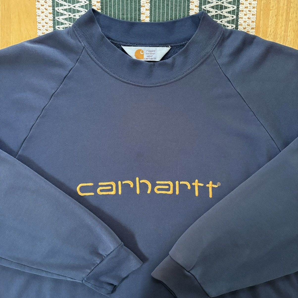 Vintage 80s Carhartt Rugged Outdoor Wear good Crewneck Sweatshirt Size L Blue Faded