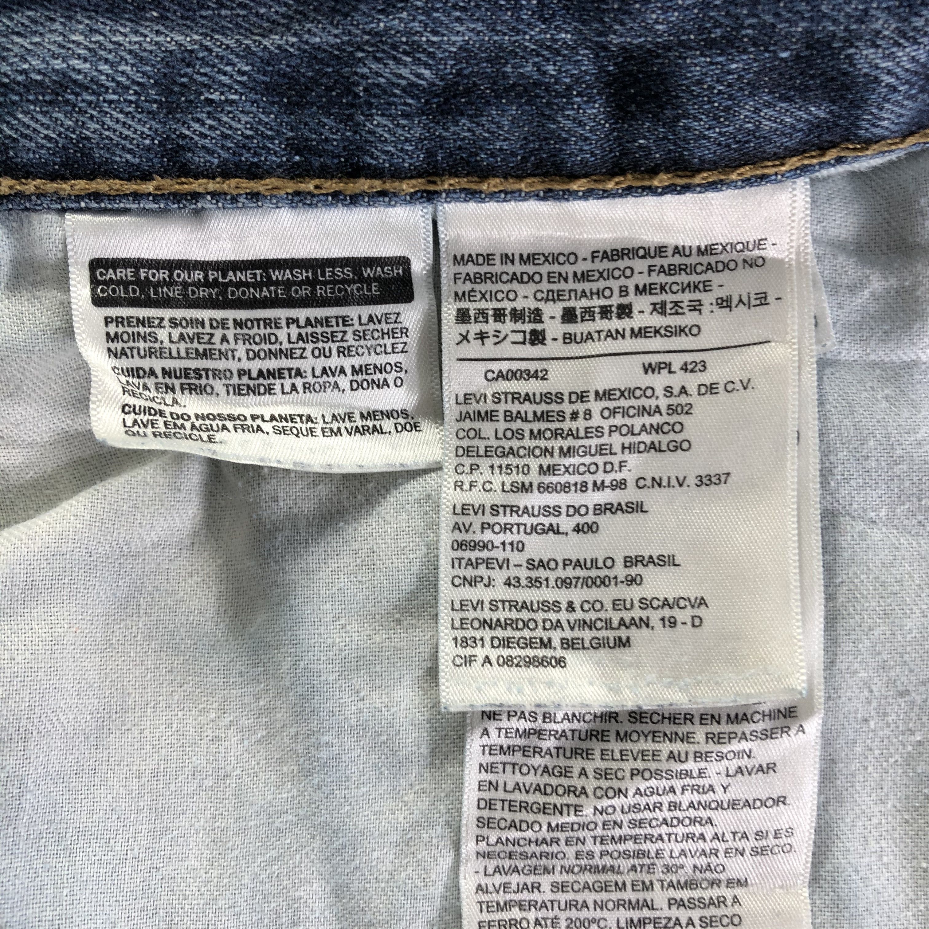 Levi's Vintage Blue Wash Levis 514 Jeans-J4162 Size US 35 - 11 Thumbnail