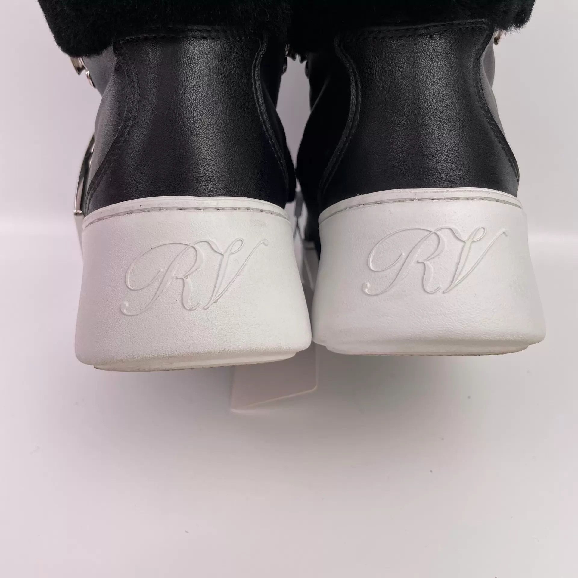 Roger Vivier RV Cowhide Cotton Ankle Boots Black/White Colorblock Size 37 Size US 6.5 / IT 36.5 - 5 Thumbnail