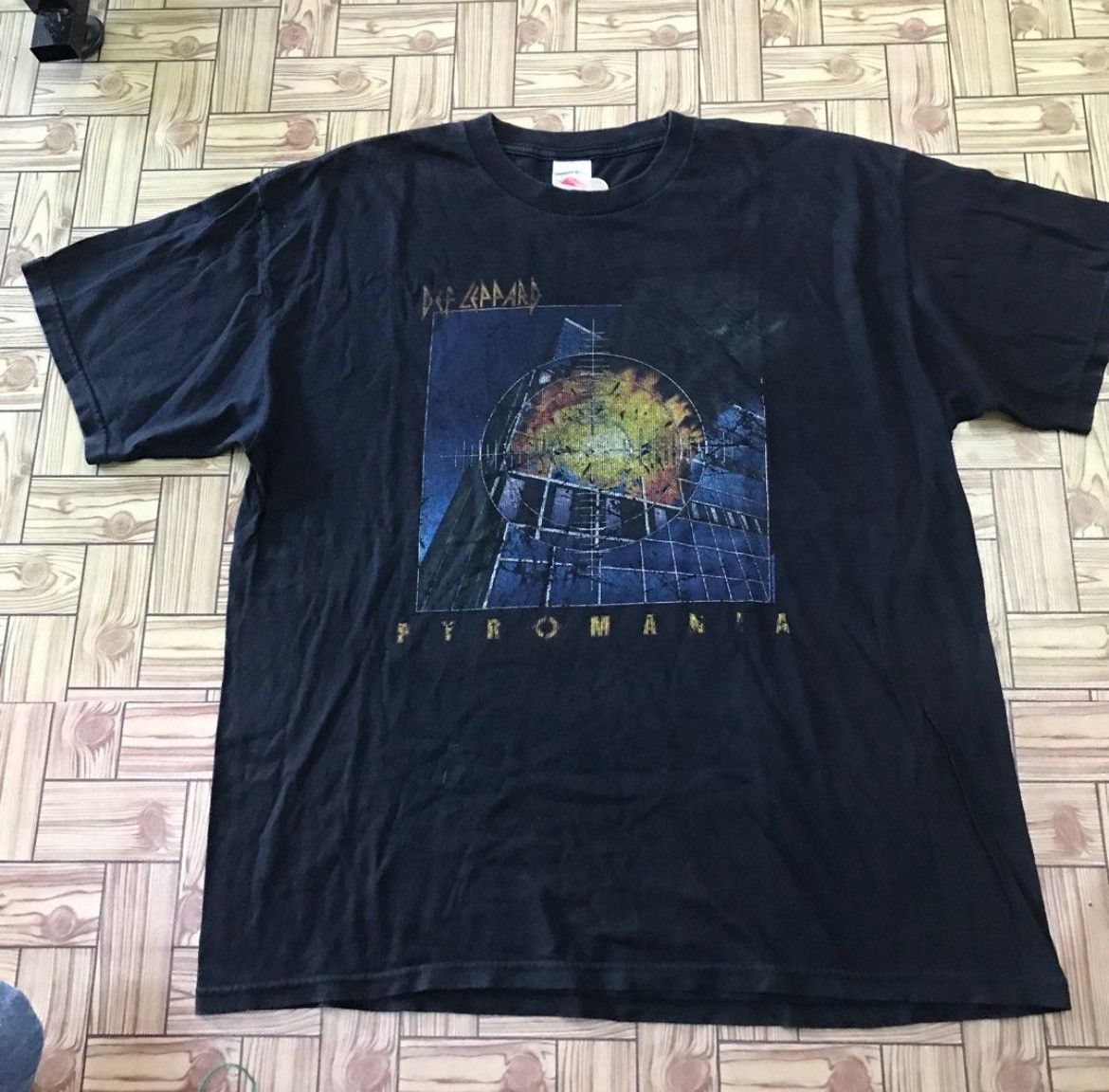 Band Tees × Vintage Vintage Def Leppard Pyromania Ter Size US XL / EU 56 / 4 - 1 Thumbnail
