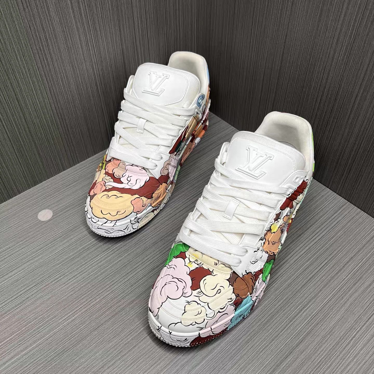 Louis Vuitton Louis Vuitton Trainer Wen Na Art Sneakers K15 Size US 11 / EU 44 - 1 Thumbnail