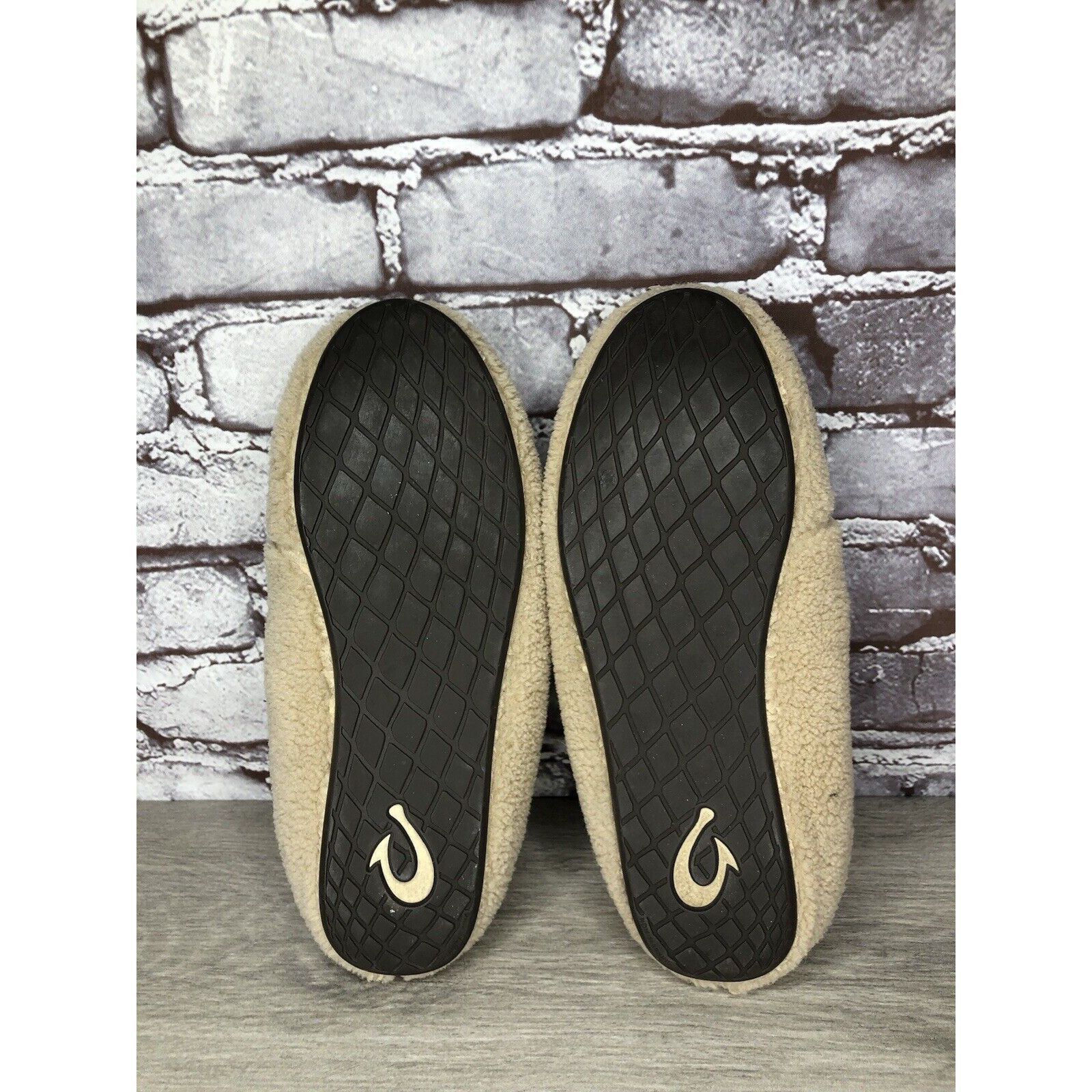 Olukai OLUKAI Nohea Heu Tan Sandbar Faux Fur Slippers Loafers Shoes Size US 8 / IT 38 - 6 Thumbnail