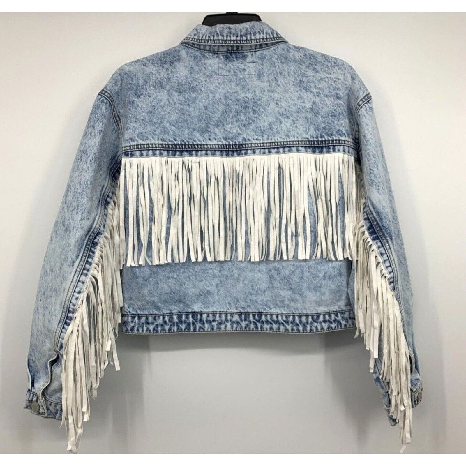 BLANKNYC Blank NYC Frayed Fringe Denim Oversized Trucker Boho Jacket Size S / US 4 / IT 40 - 5 Thumbnail