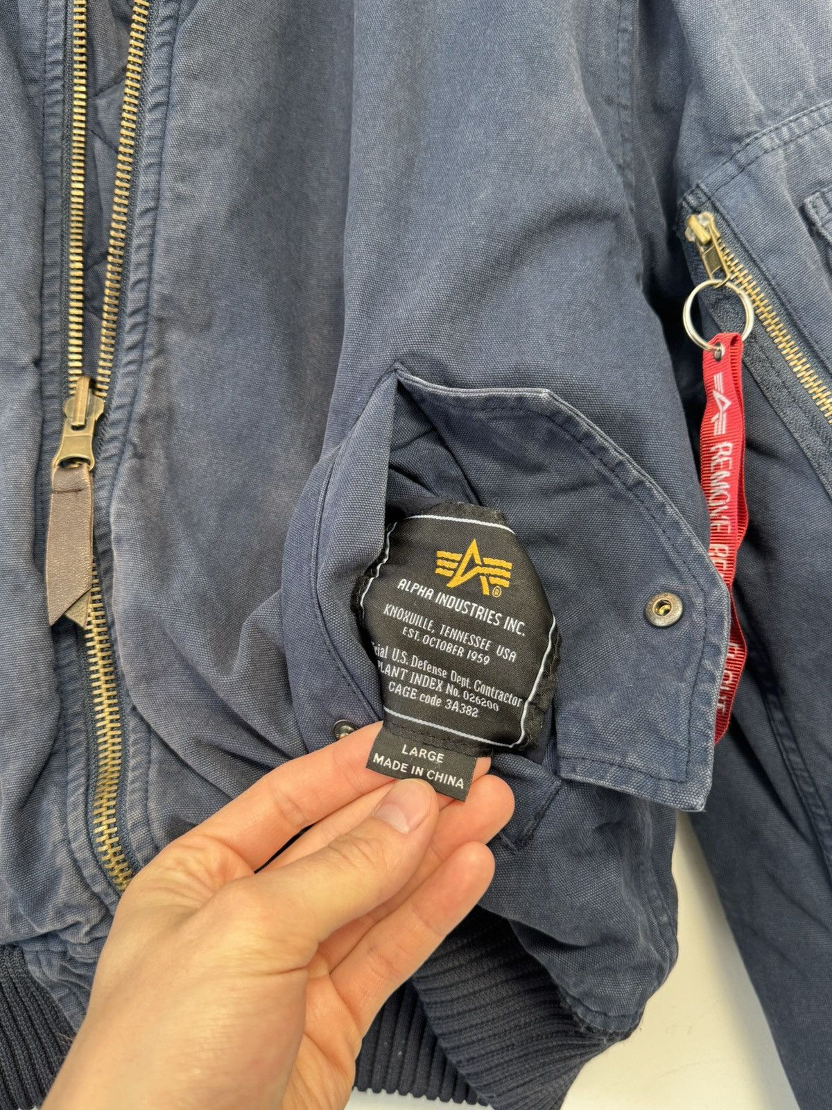 Alpha Industries Alpha Industries Vintage Bilateral Bomber Size US L / EU 52-54 / 3 - 9 Thumbnail
