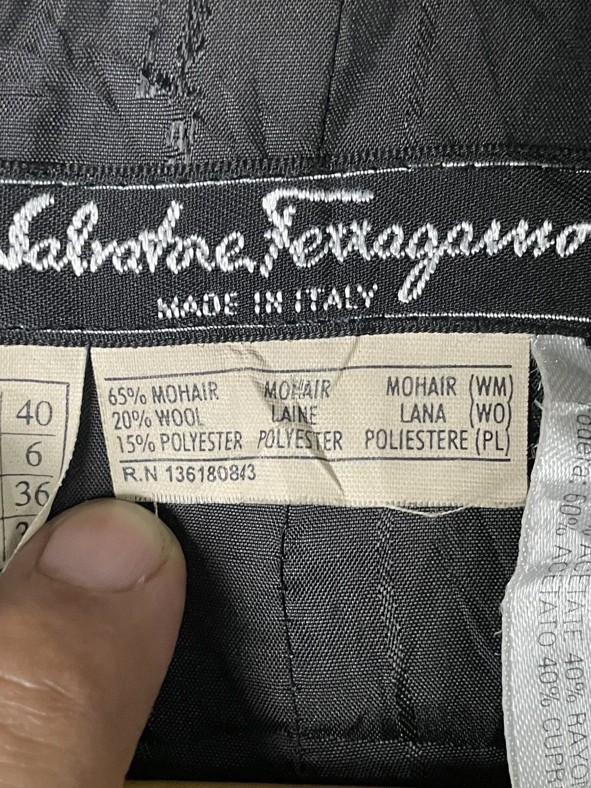 Salvatore Ferragamo × Vintage Salvatore Ferragamore x Vintage Wool Blazer (32) Size US S / EU 44-46 / 1 - 9 Thumbnail