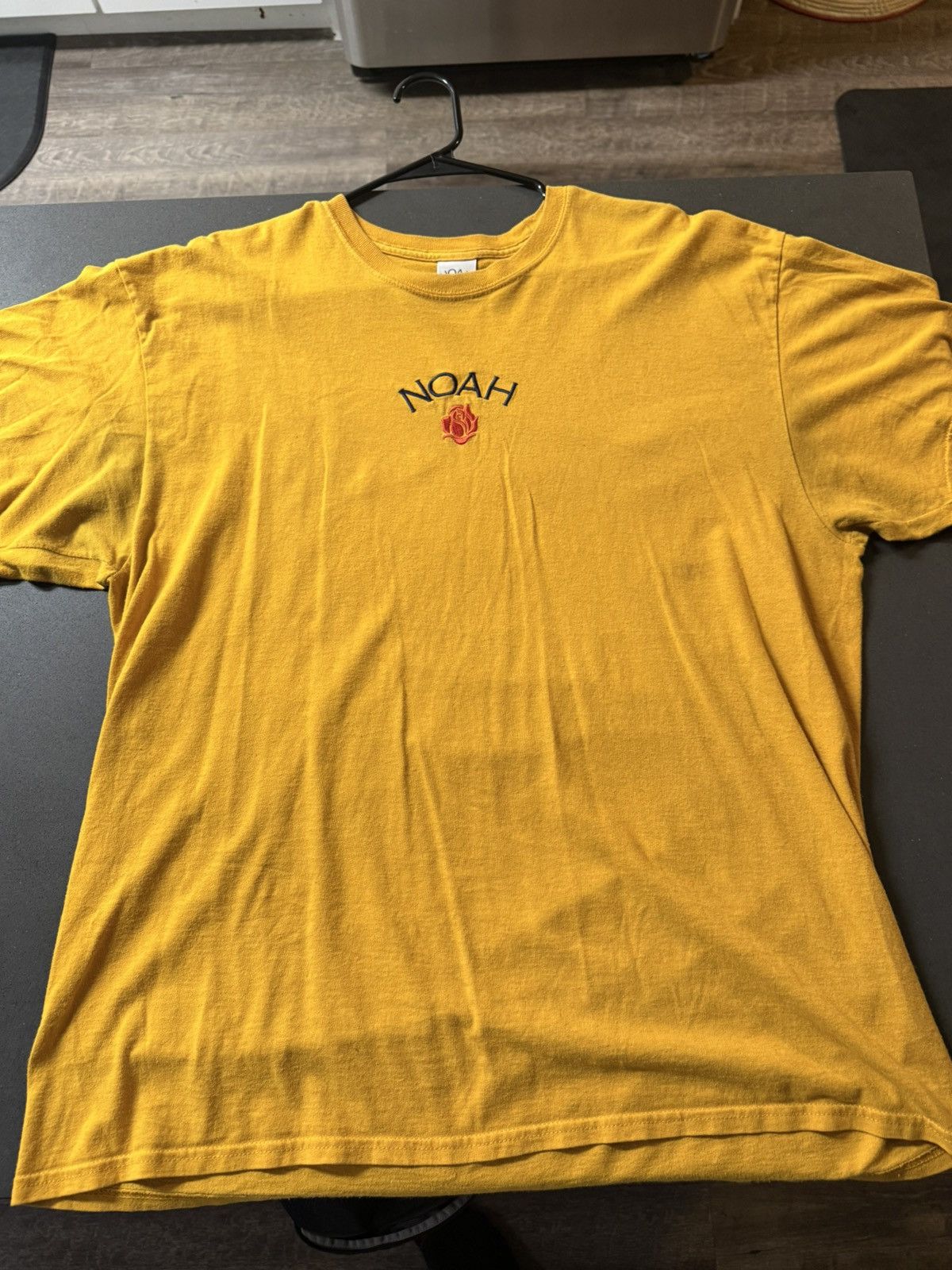 Noah NOAH ROSE TEE Size US XL / EU 56 / 4 - 1 Preview