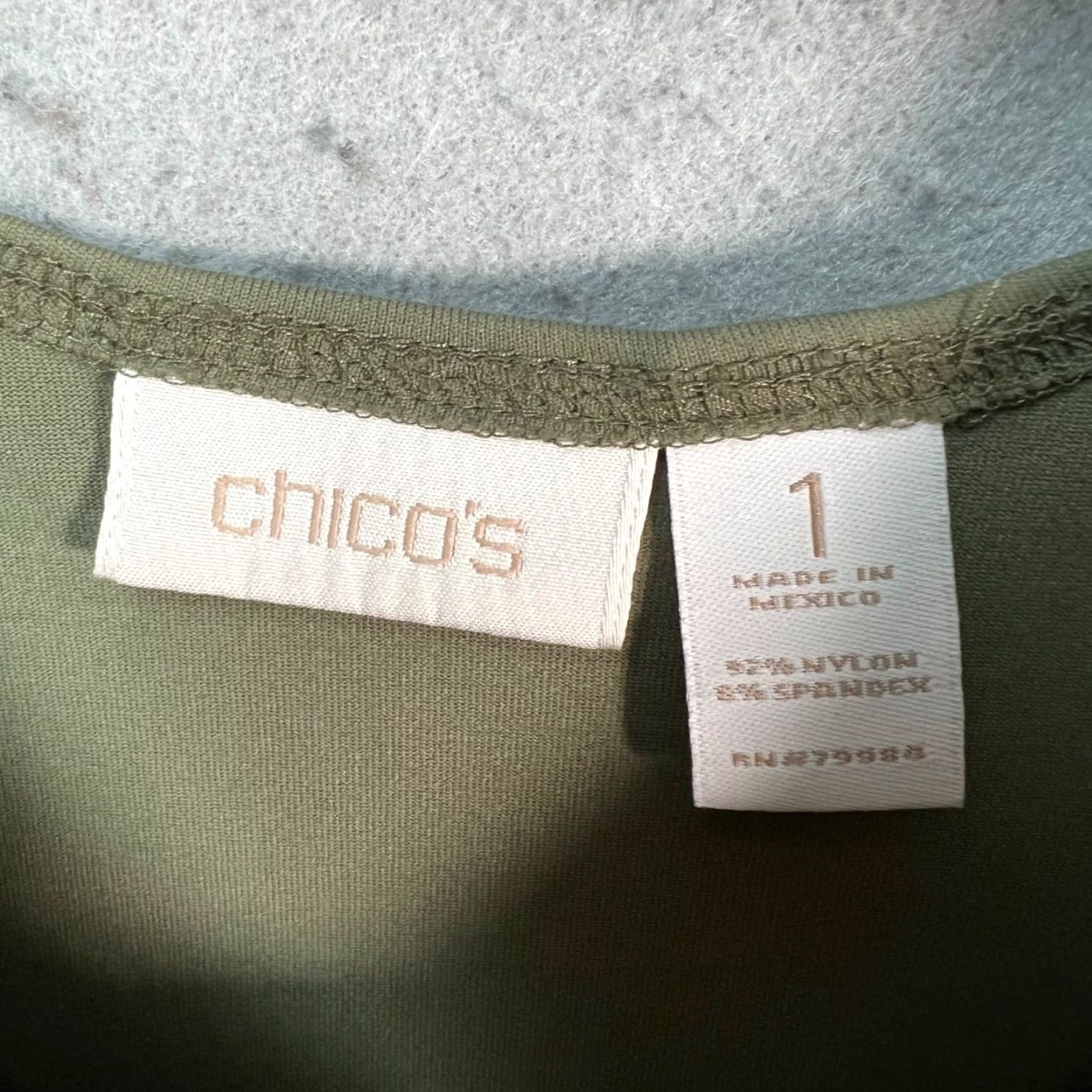 Vintage Chicos Tank Top Womens Size 1 Nylon Spandex Olive Green Sleeveless Stretch Shirt Casual Small Size XS / US 0-2 / IT 36-38 - 3 Thumbnail