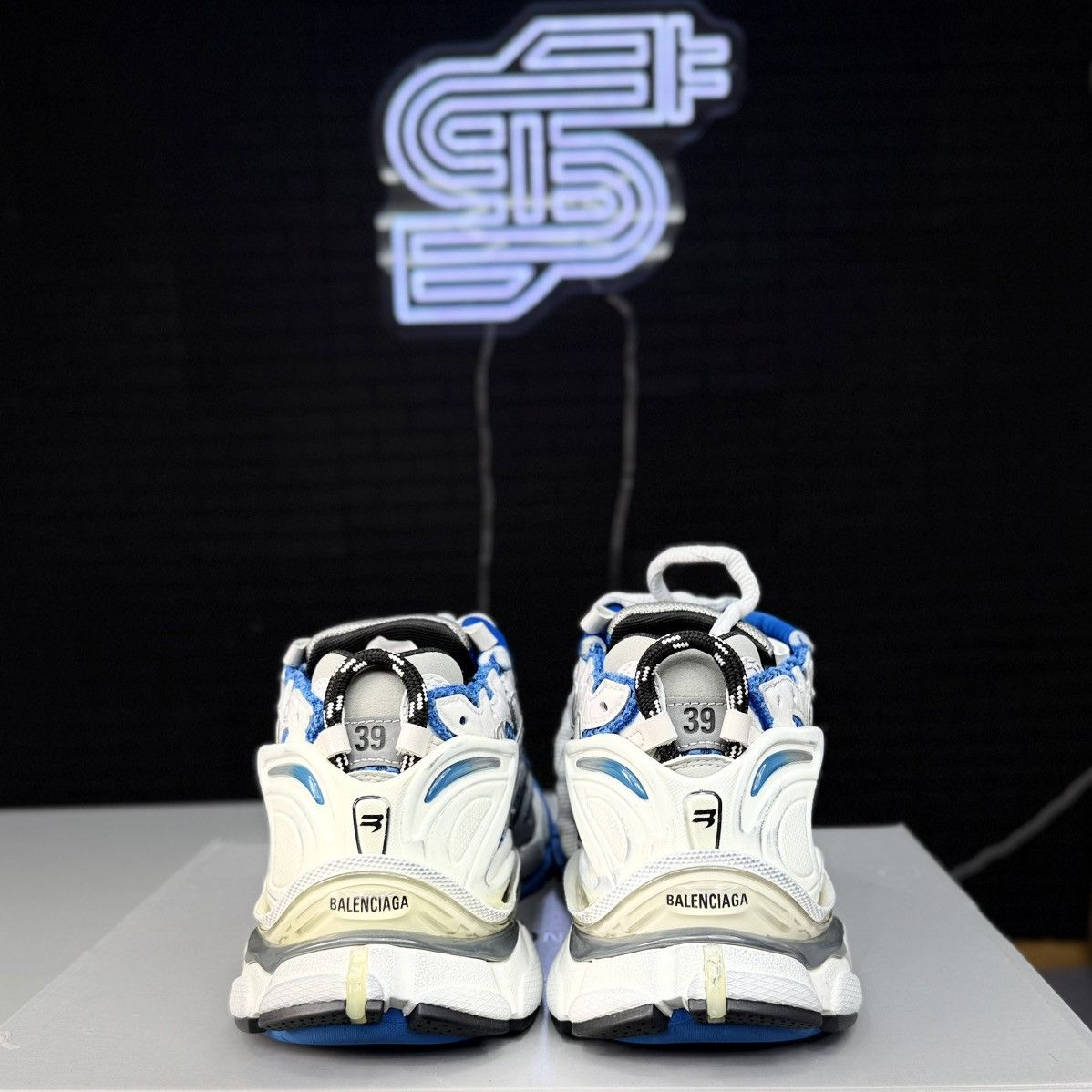 Balenciaga Balenciaga Runner Blue/White Size US 6.5 / EU 39-40 - 6 Thumbnail
