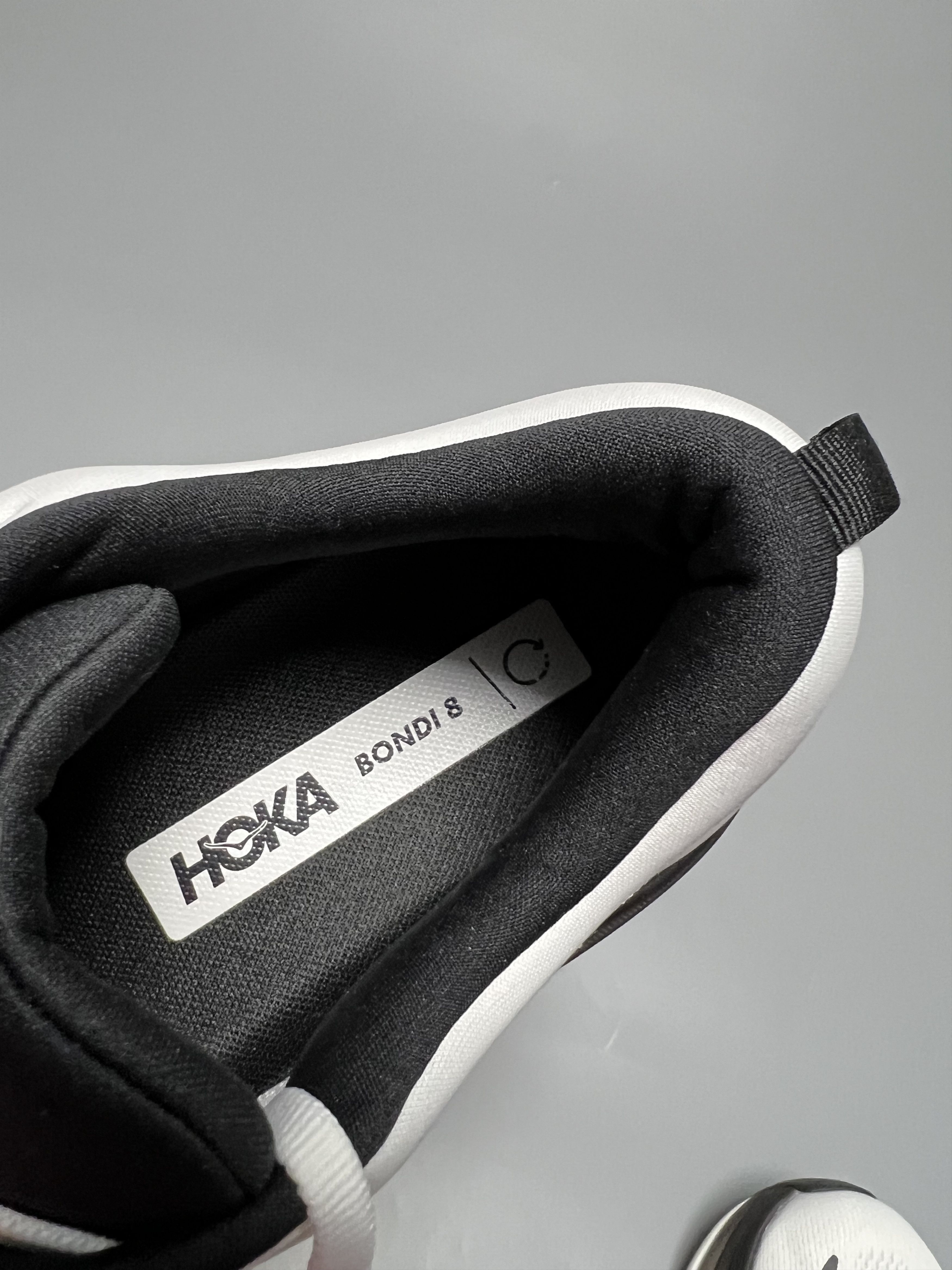 Hoka 10.5D Hoka One One Bondi 8 Running Shoes 1123202-WBLC Size US 10.5 / EU 43-44 - 7 Thumbnail