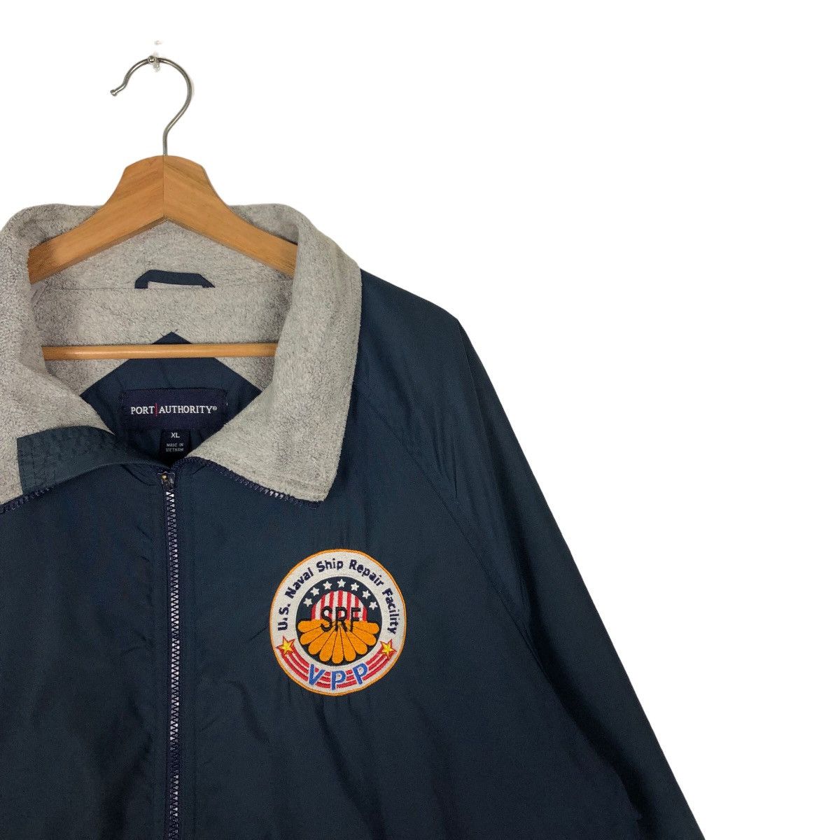 Japanese Brand 🔥80’s Bomber Jacket Us Naval Ship Repair Facility Big Logo Size US XL / EU 56 / 4 - 6 Thumbnail