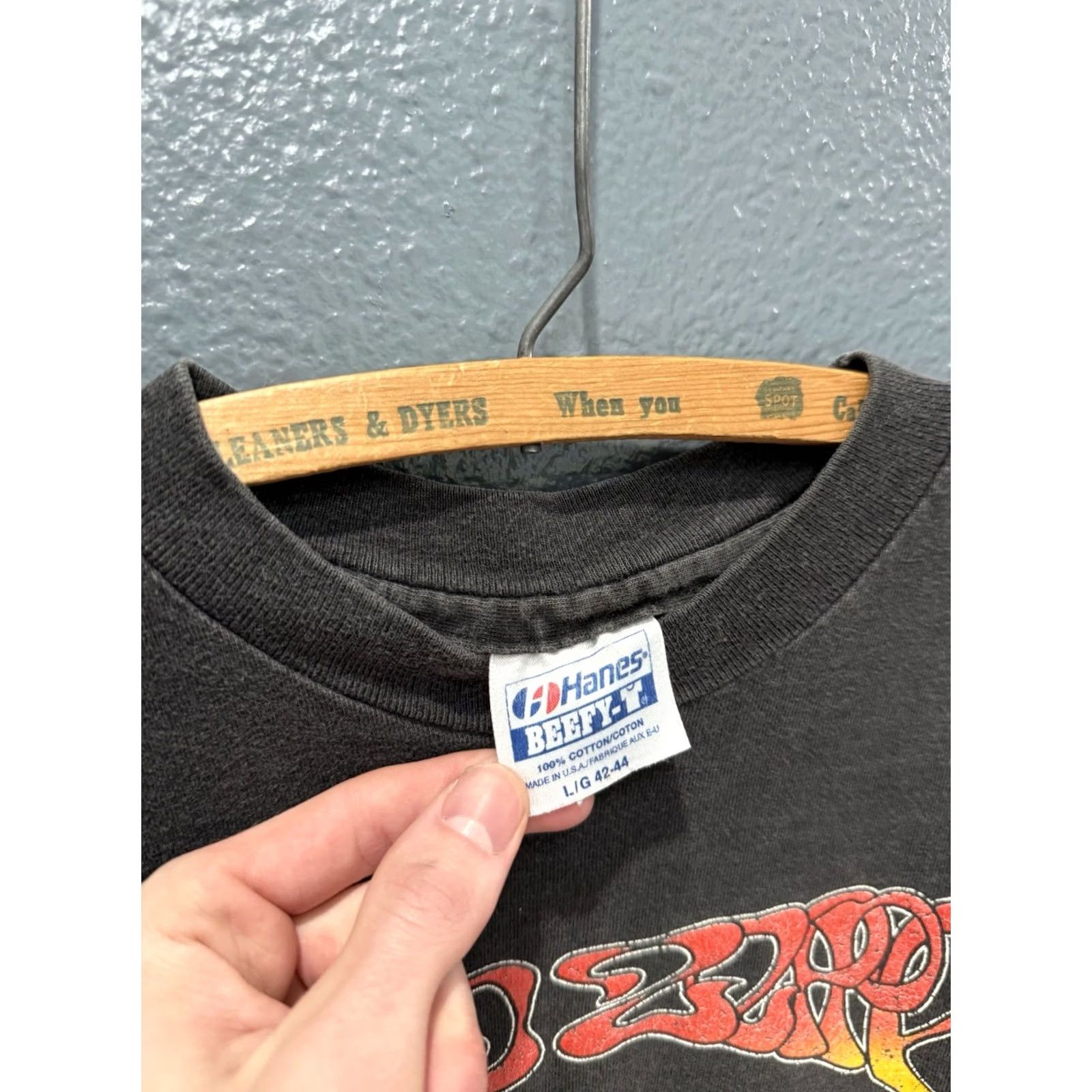 Hanes VINTAGE 90s Dread Zeppelin Band Tour Hanes Black T-Shirt L Men Mens Shirt 90s Size US L / EU 52-54 / 3 - 2 Thumbnail