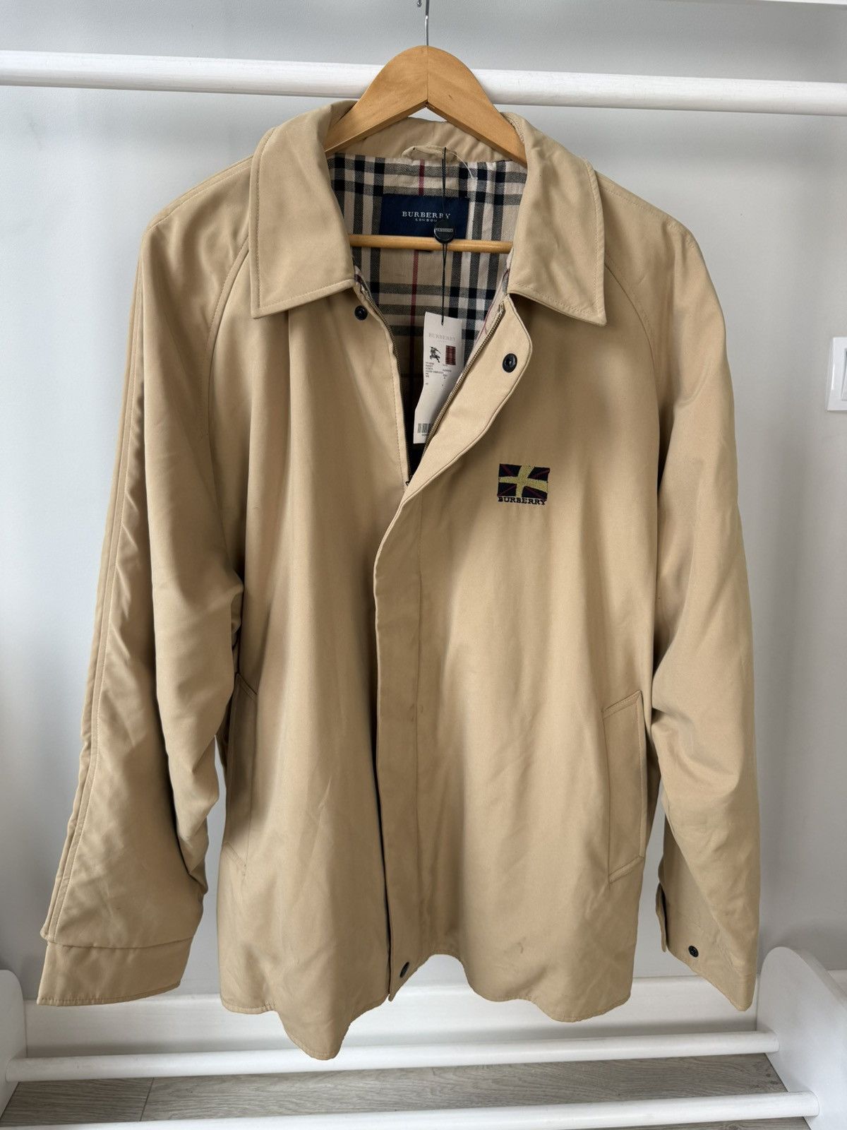 Burberry Burberry Vintage Nova Check Bomber Jacket Size US XL / EU 56 / 4 - 1 Thumbnail