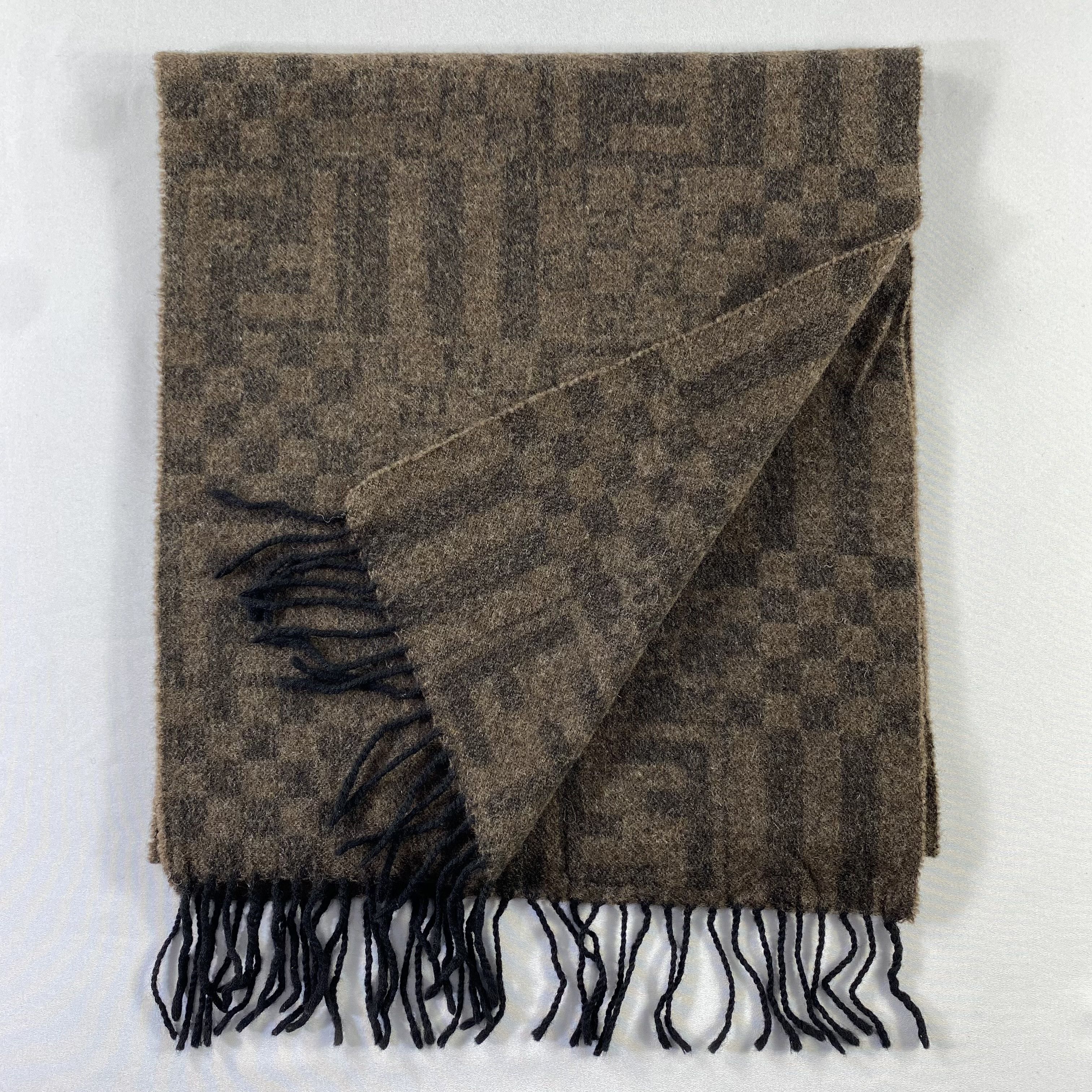 Fendi Fendi Scarf Neck Wrap Wool Muffler Size ONE SIZE - 5 Thumbnail