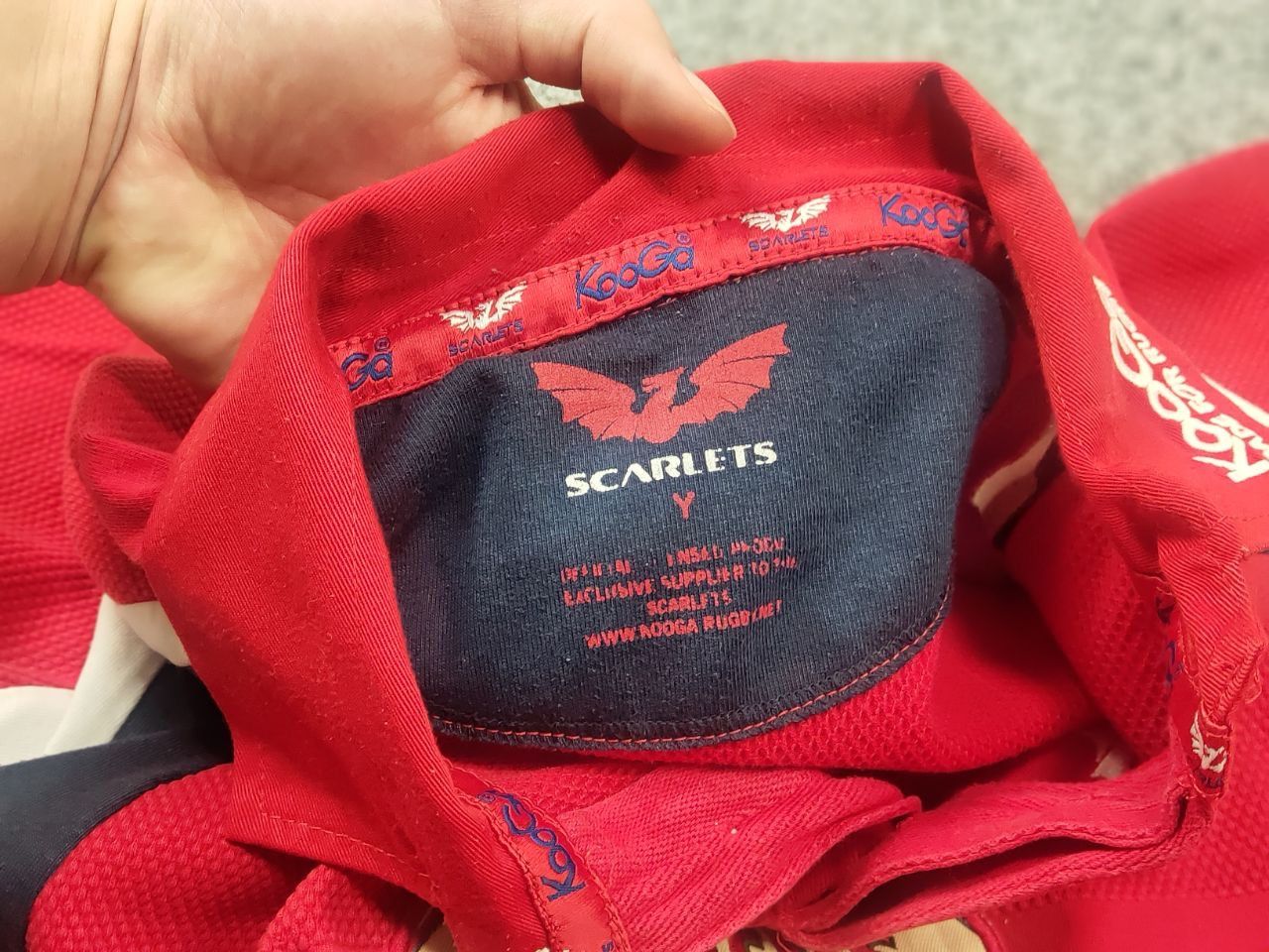 Vintage Llanelli Scarlets Jersey Home Rugby Shirt Vintage KooGa Size US L / EU 52-54 / 3 - 11 Thumbnail