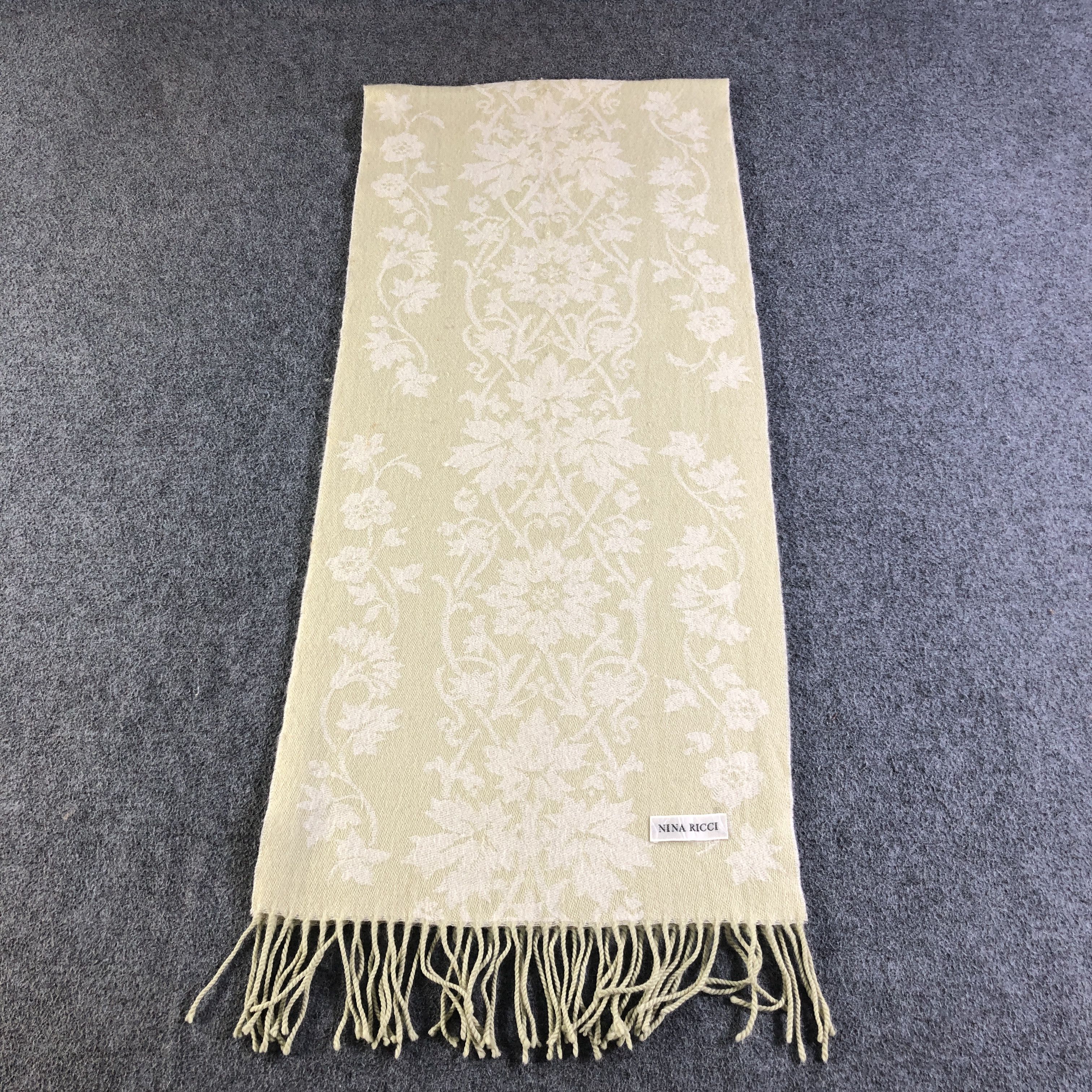 Nina Ricci Nina Ricci Plain Wool Scarf Muffler Neckwear V2756 Size ONE SIZE - 2 Thumbnail
